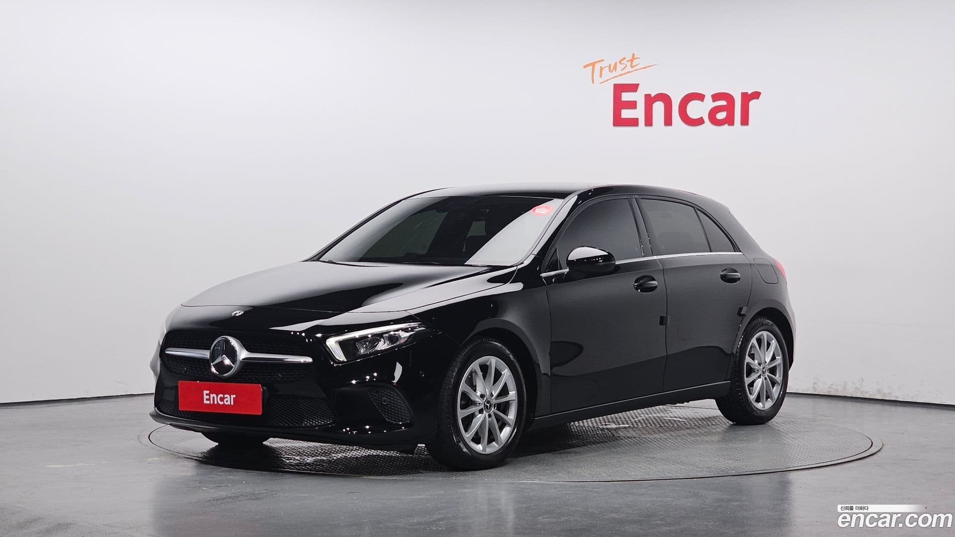 Main__Slider__Photo:A-Class Mercedes-Benz 2020.5-0