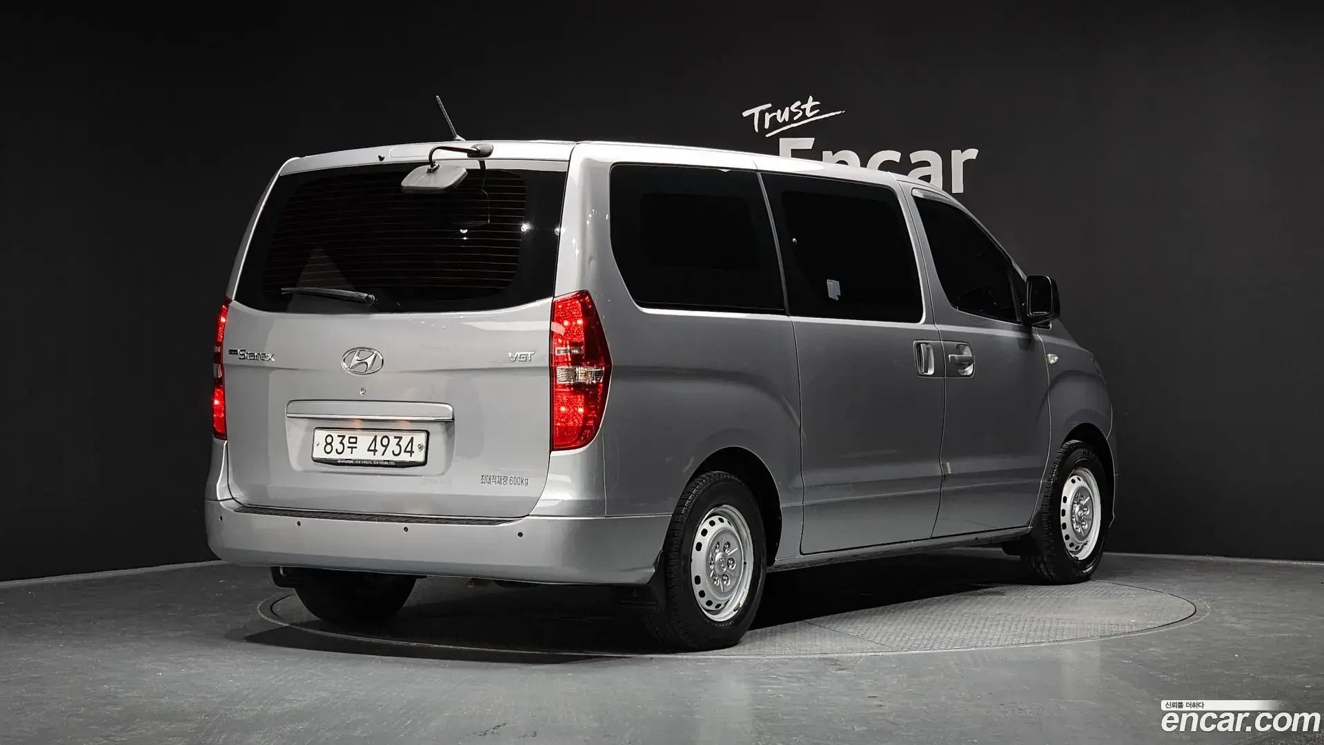 Main__Slider__Photo:Starex Hyundai 2019.0-1
