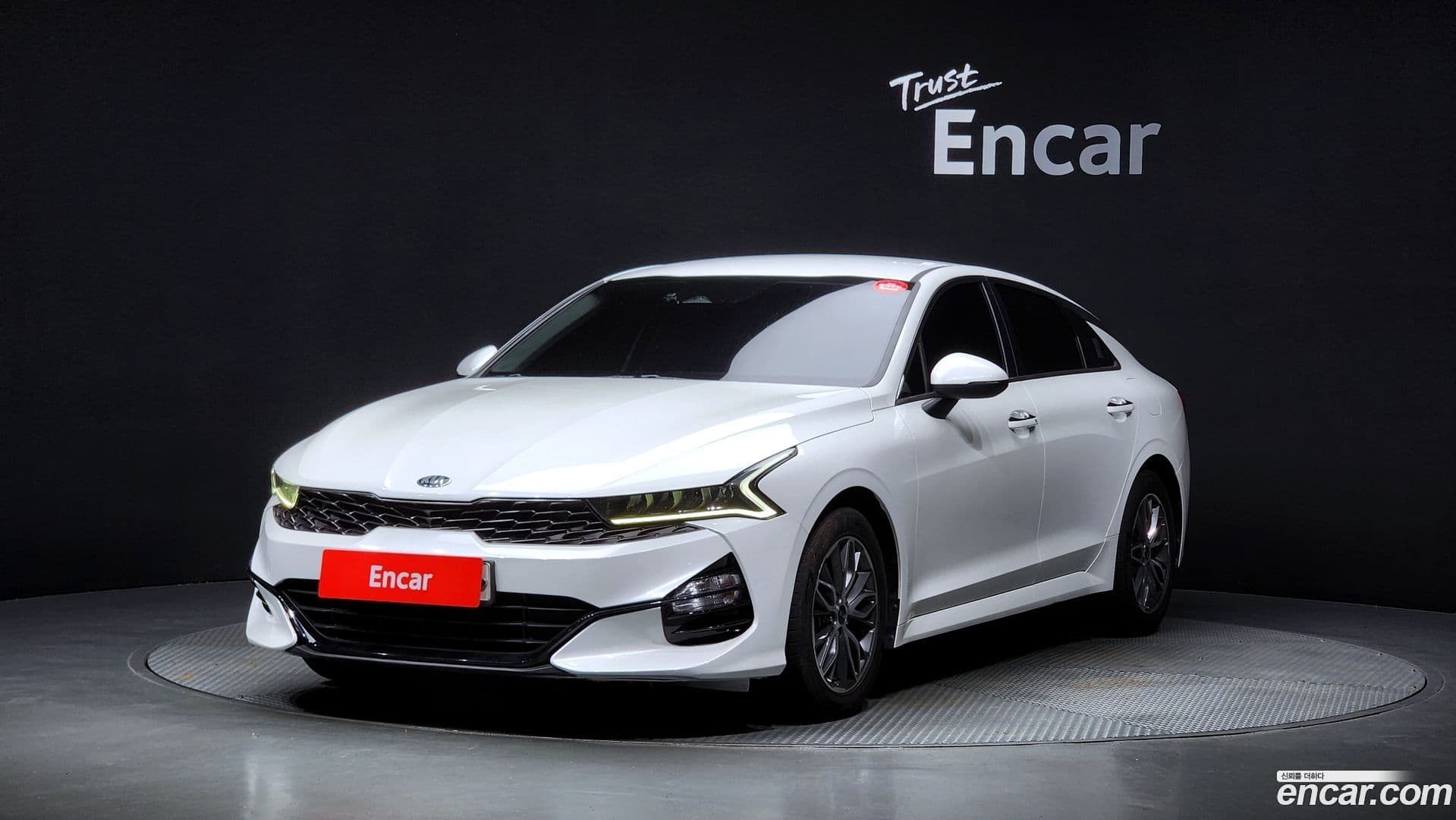 Main__Slider__Photo:K5 Kia 2019.11-0