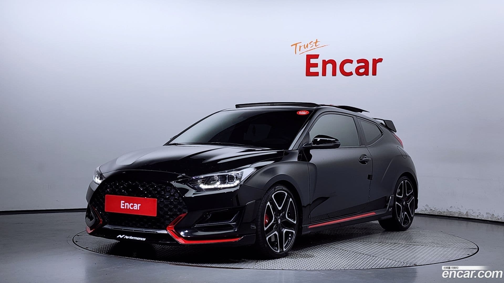 Main__Slider__Photo:Veloster Hyundai 2022.0-0