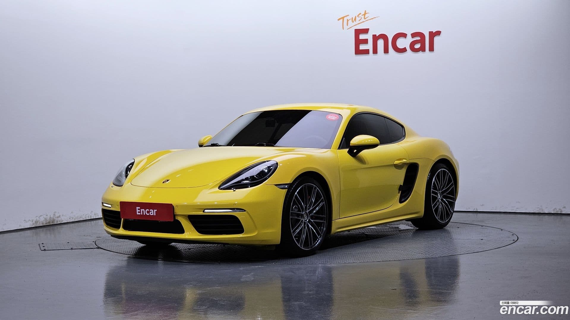 Main__Slider__Photo:718 Porsche 2017.7-0