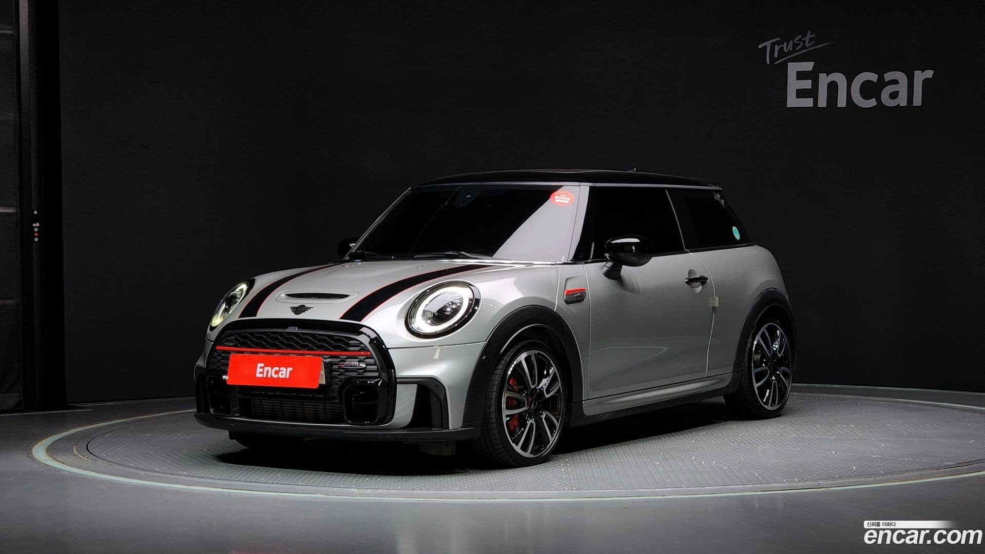 Main__Slider__Photo:Cooper Mini 2023.8-0
