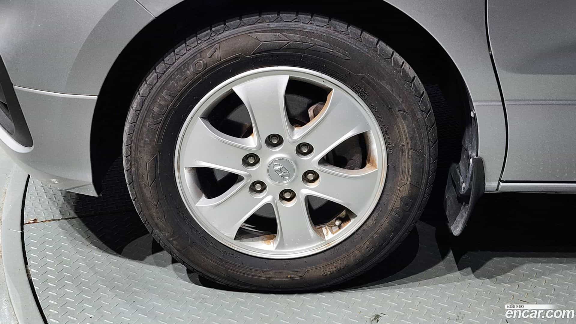 Starex Hyundai 2018.2-OUTER-005