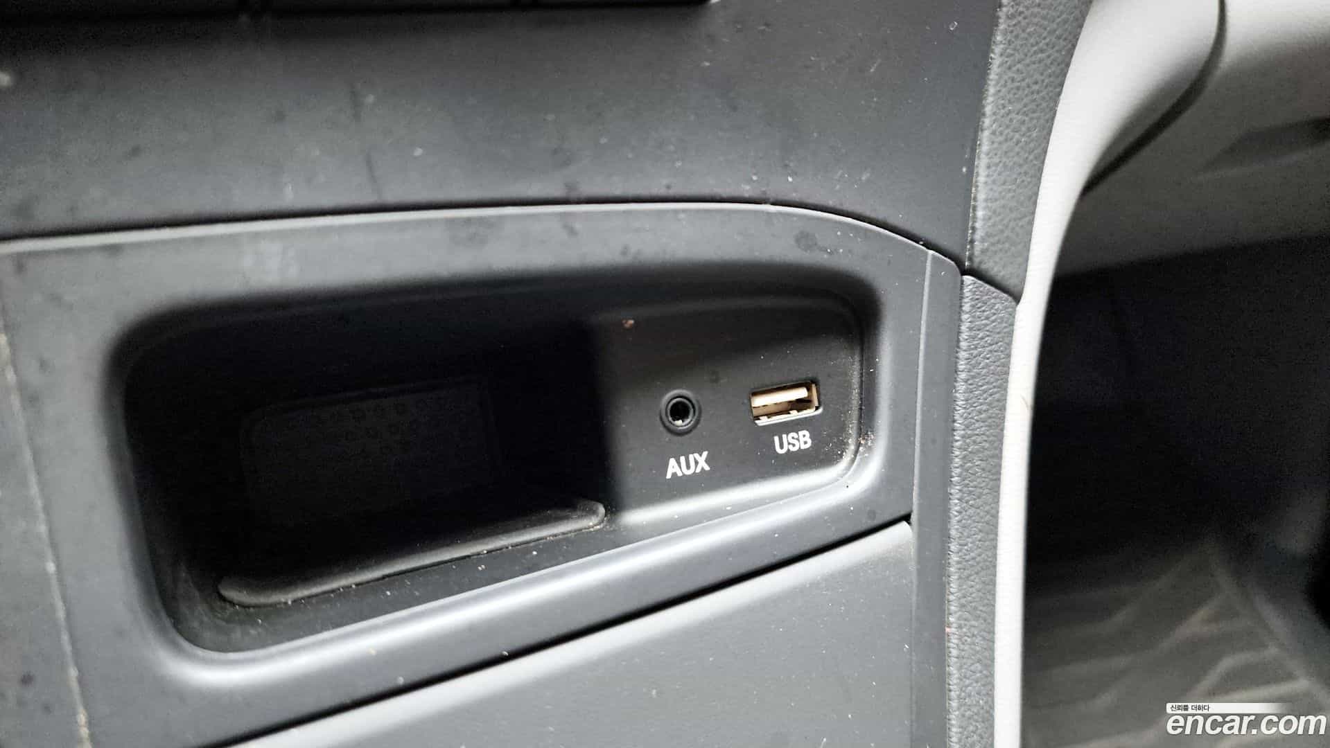 Starex Hyundai 2018.2-OPTION-021