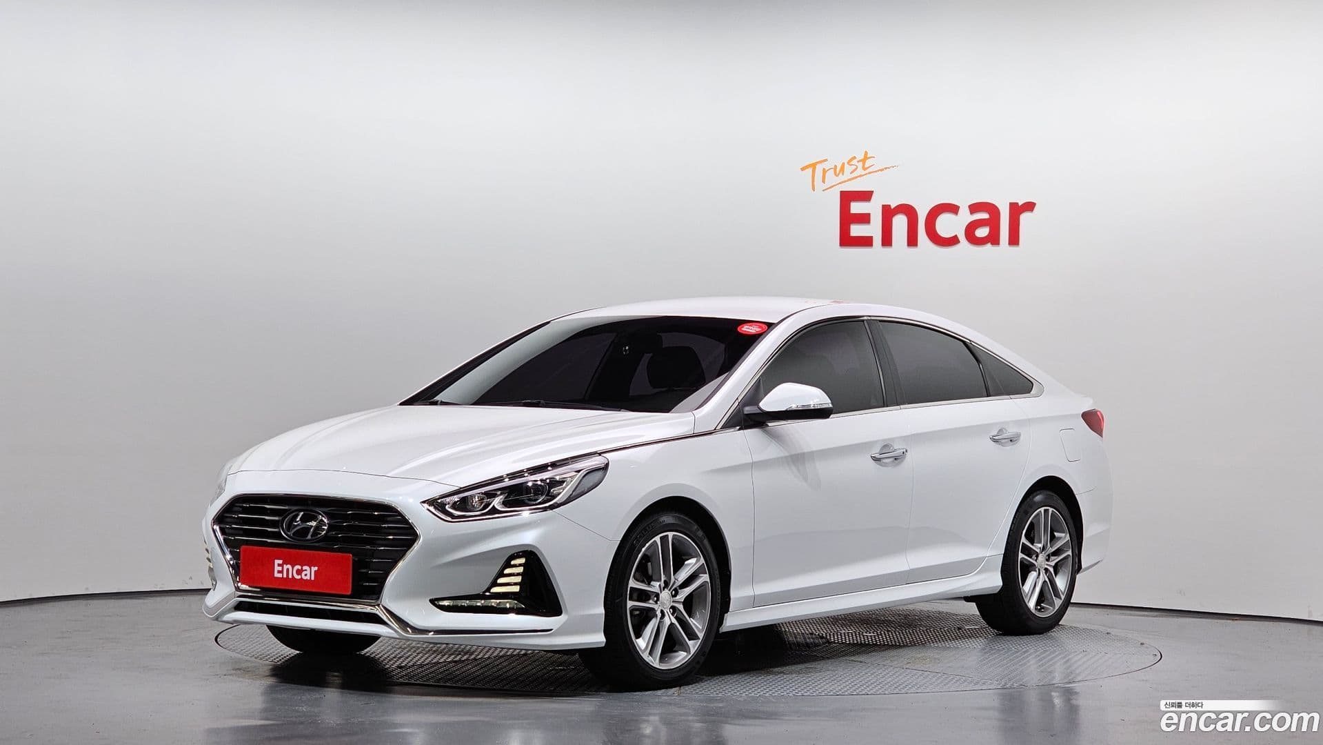 Main__Slider__Photo:Sonata Hyundai 2018.2-0