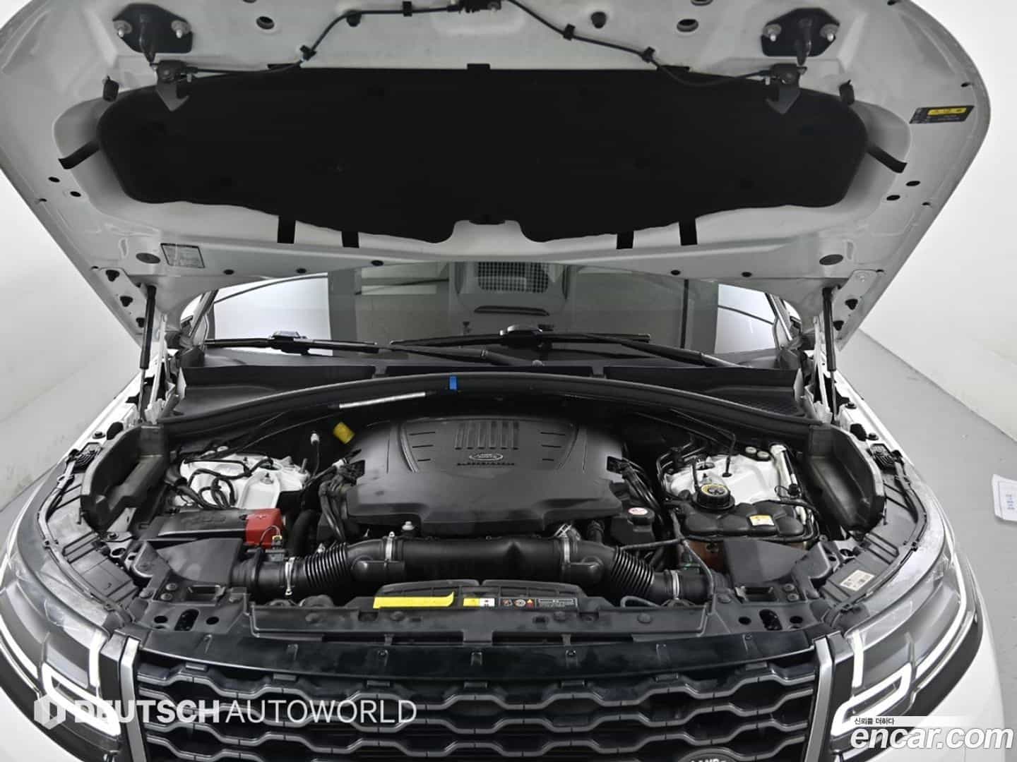 Range Rover Velar Land Rover 2020.11-INNER-006