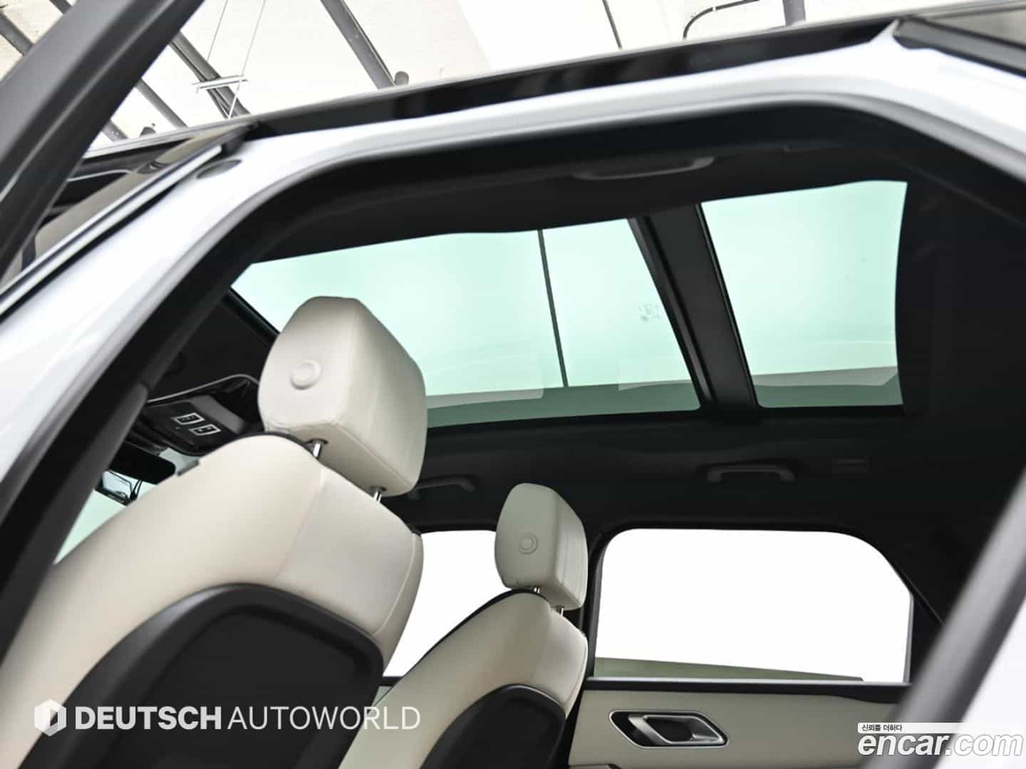 Range Rover Velar Land Rover 2020.11-OPTION-023