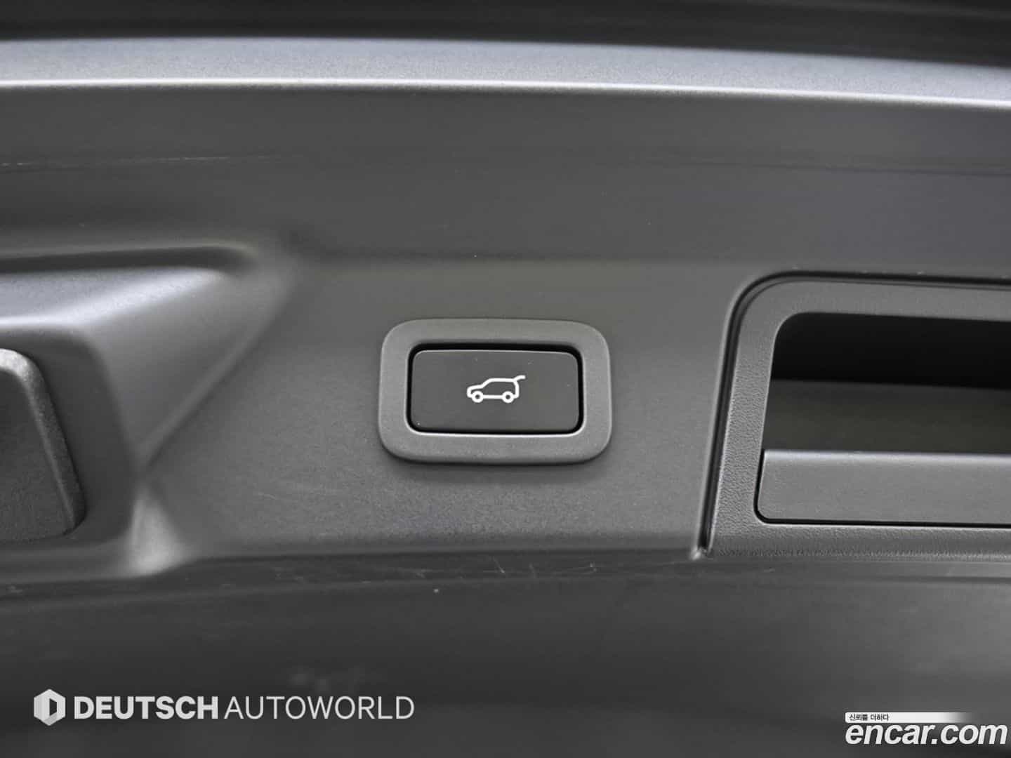 Range Rover Velar Land Rover 2020.11-OPTION-024