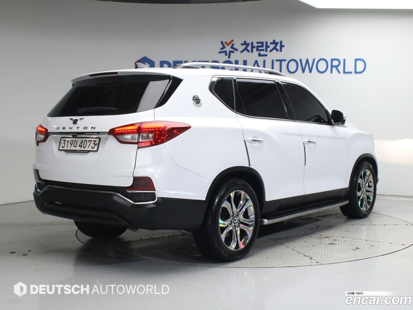 Main__Slider__Photo:Rexton KG Mobility 2018.7-0
