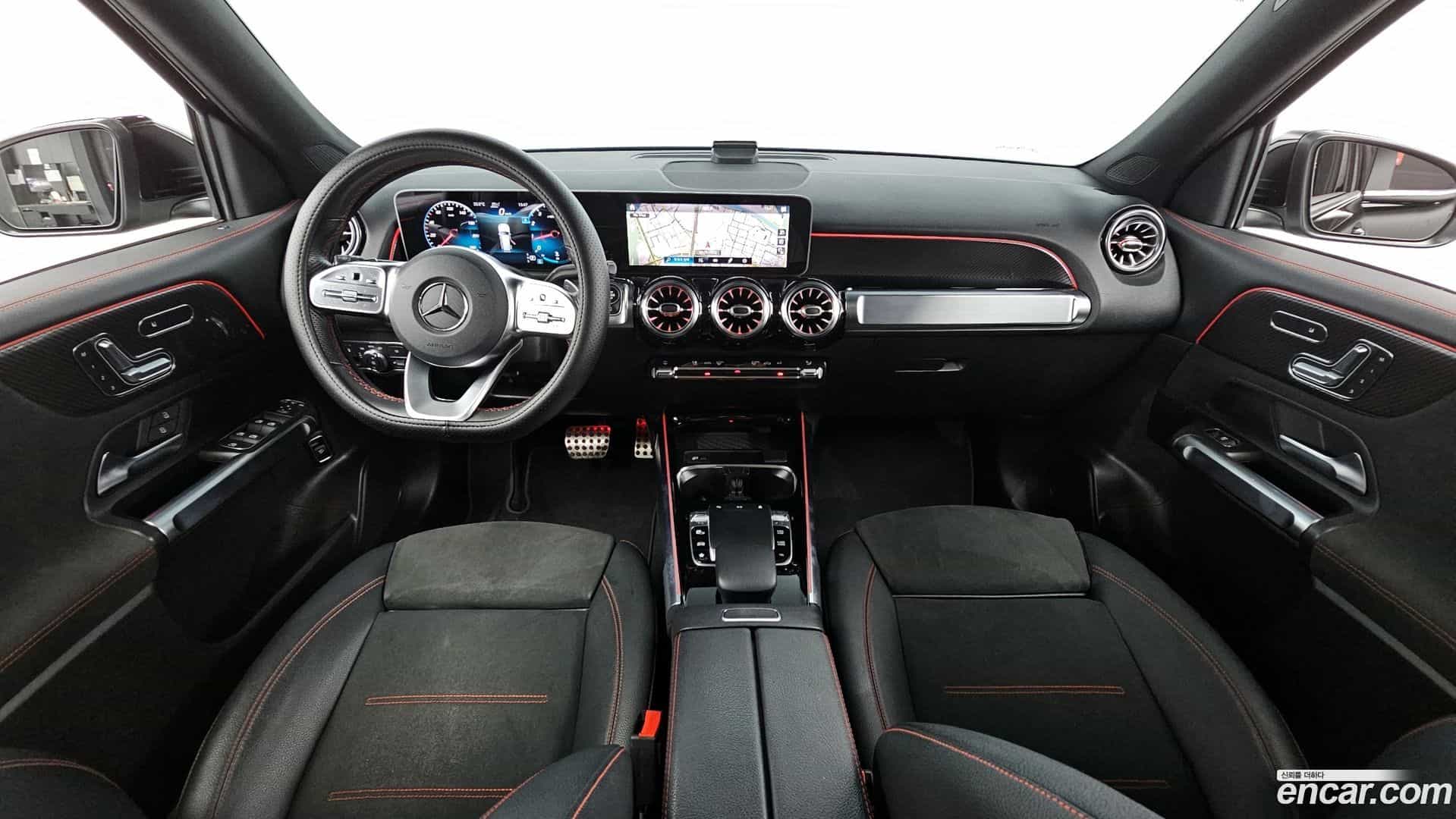 GLB-Class Mercedes-Benz 2020.10-INNER-007