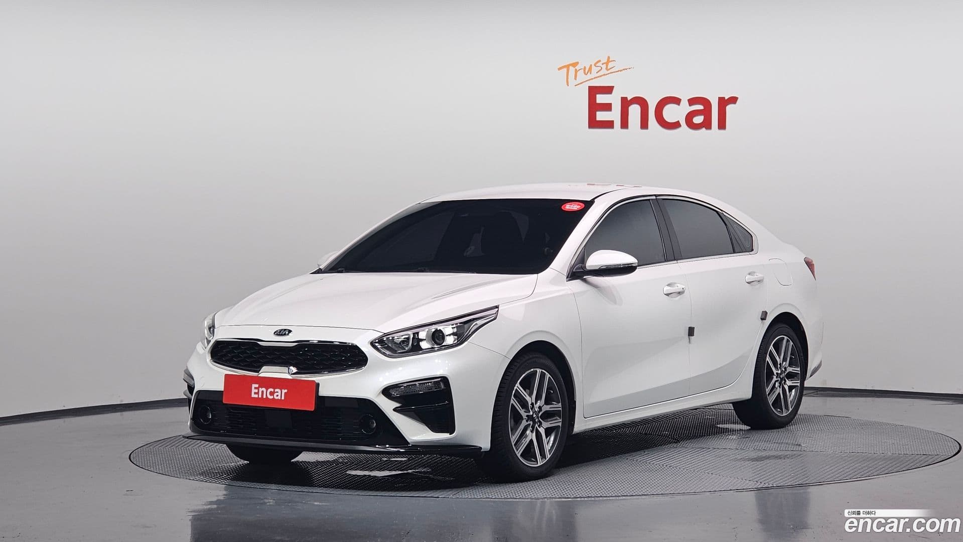 Main__Slider__Photo:K3 Kia 2019.9-0