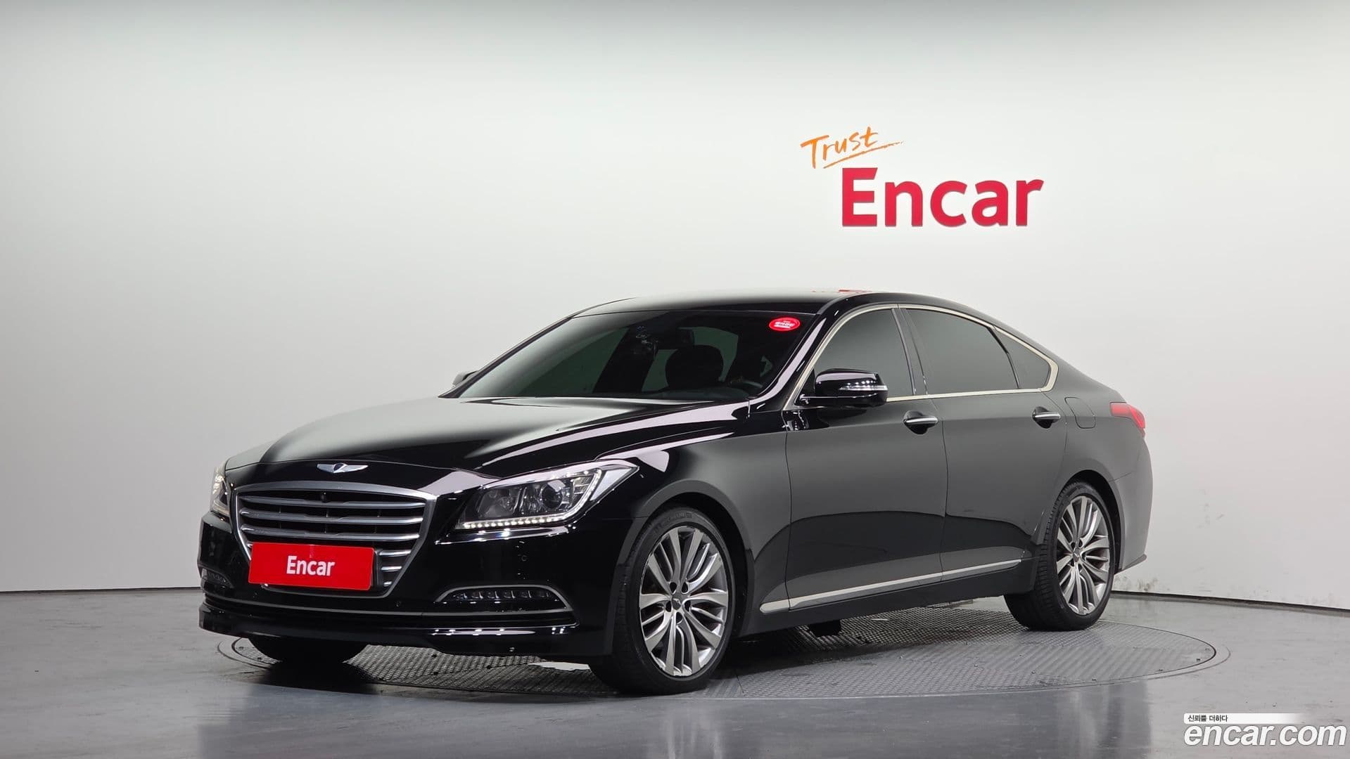 Main__Slider__Photo:Genesis Hyundai 2015.8-0