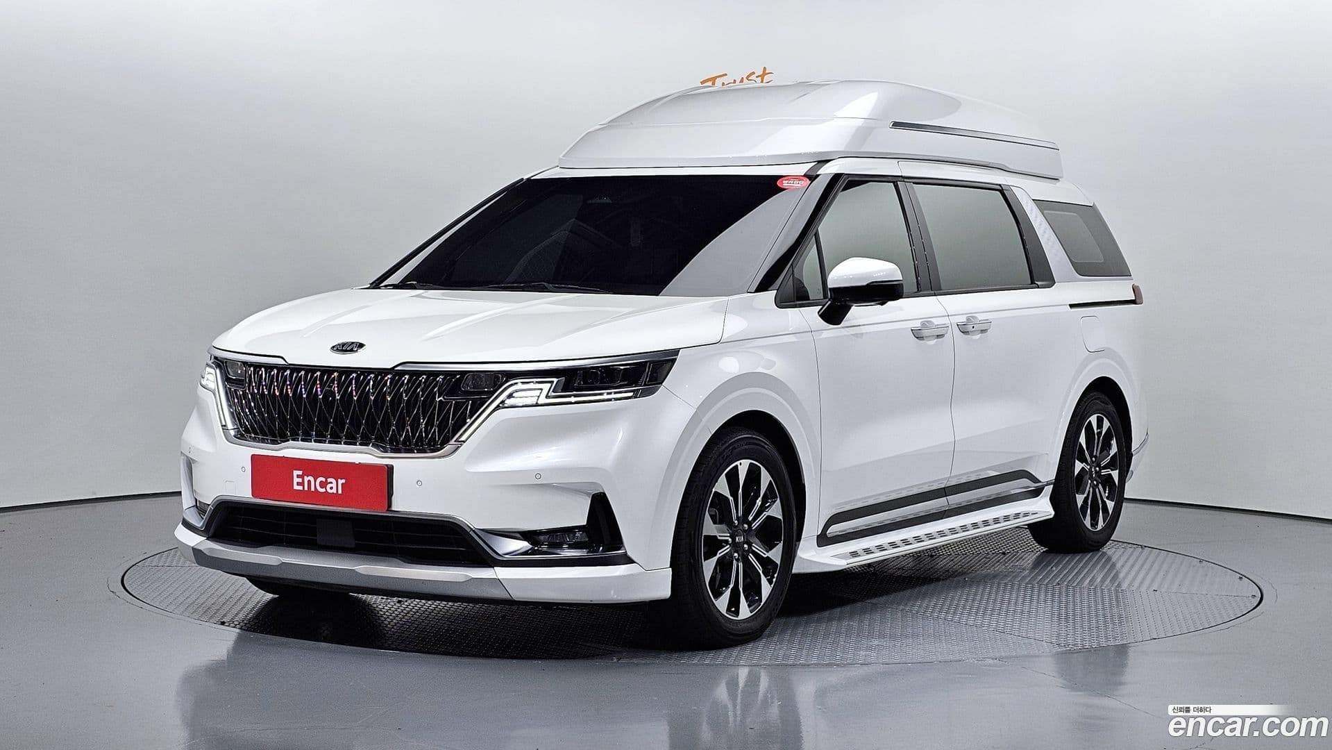 Main__Slider__Photo:Canival Kia 2021.2-0