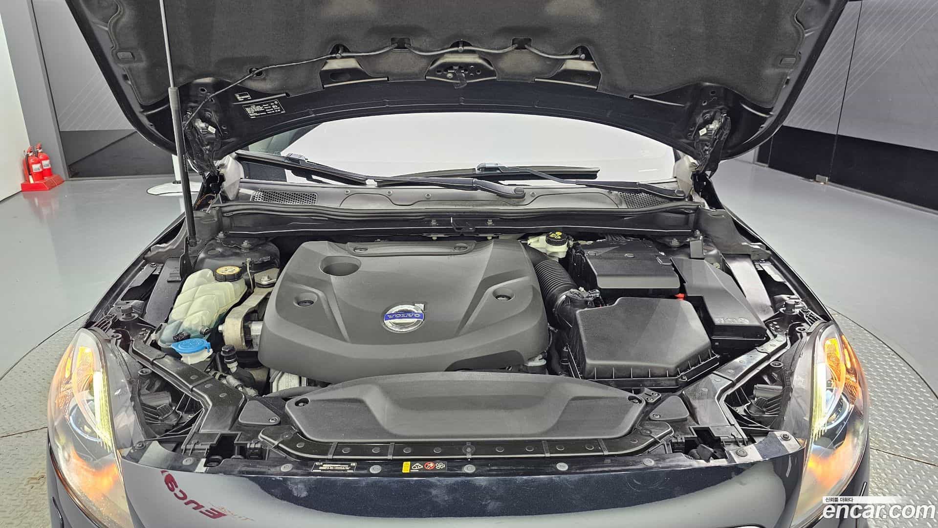 V40 Volvo 2015.1-INNER-006