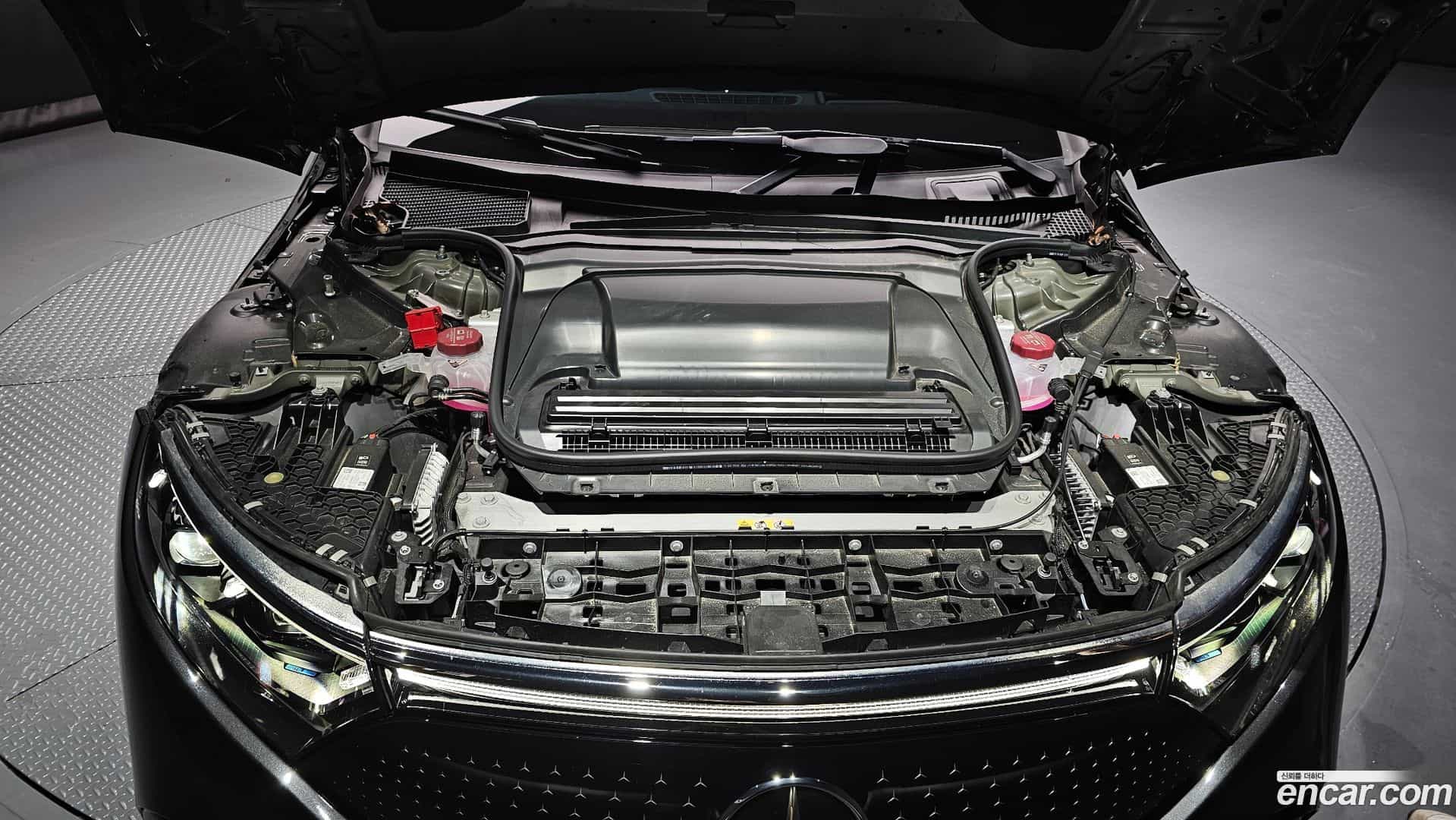 EQS Mercedes-Benz 2022.6-INNER-006