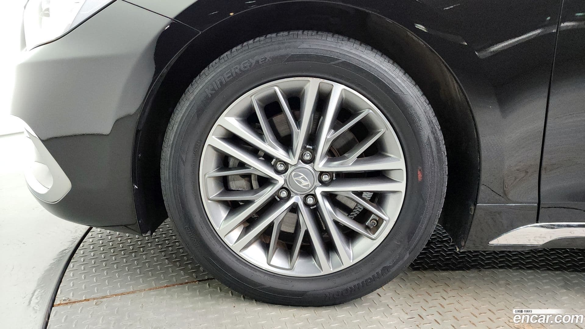 Main__Slider__Photo:Grandeur Hyundai 2018.2-4