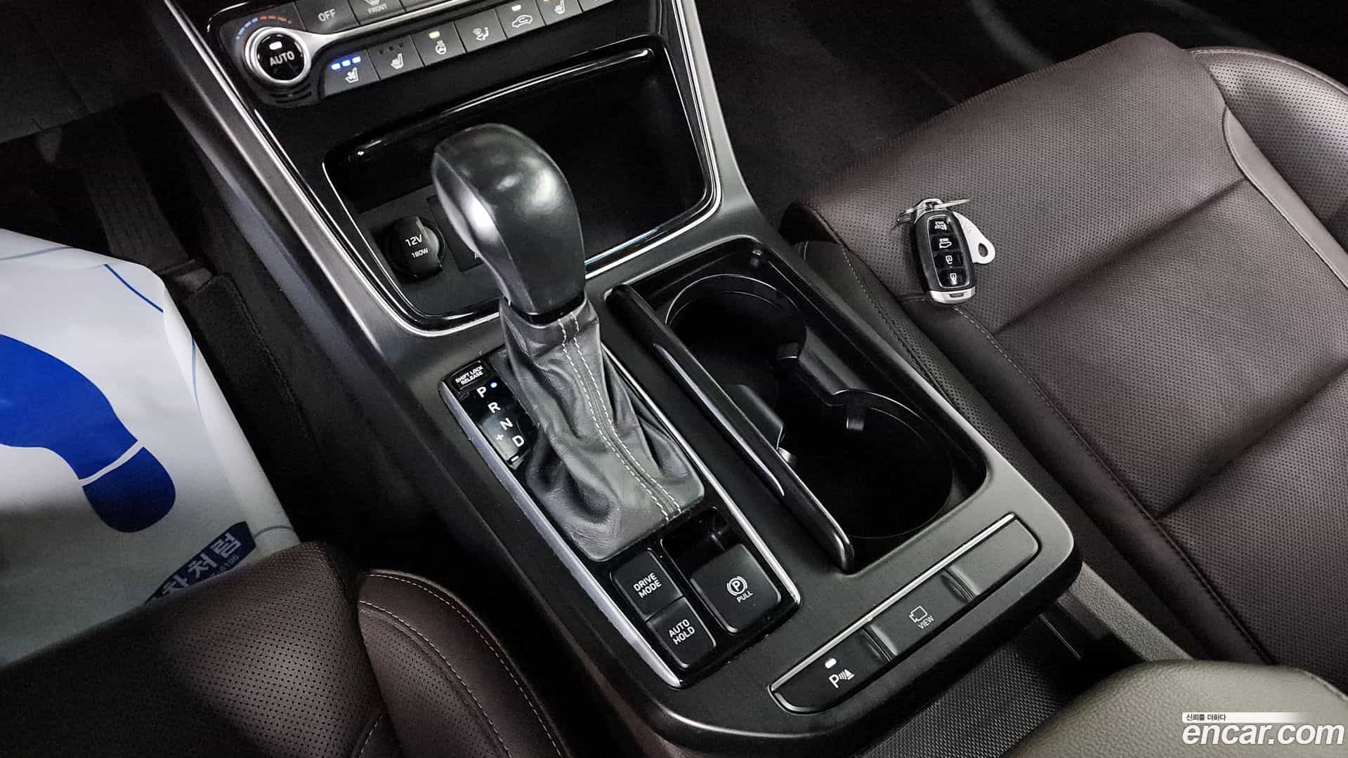 Grandeur Hyundai 2018.2-INNER-9