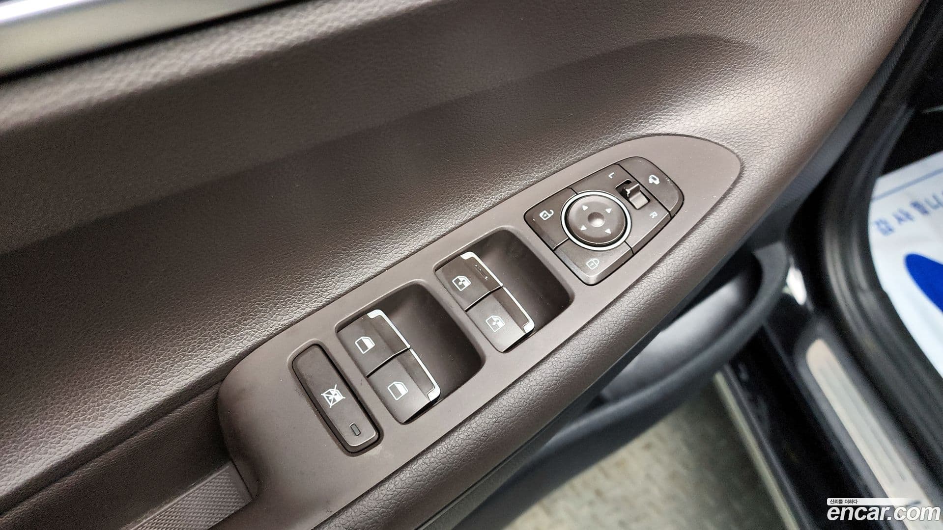Main__Slider__Photo:Grandeur Hyundai 2018.2-11