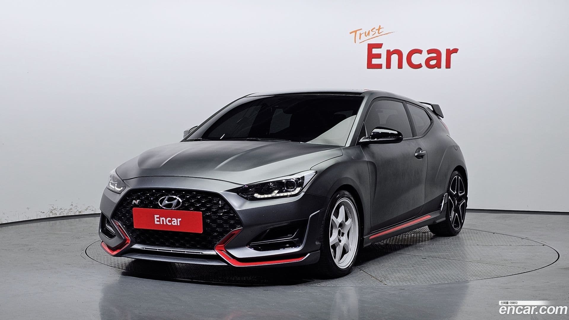 Main__Slider__Photo:Veloster Hyundai 2021.7-0