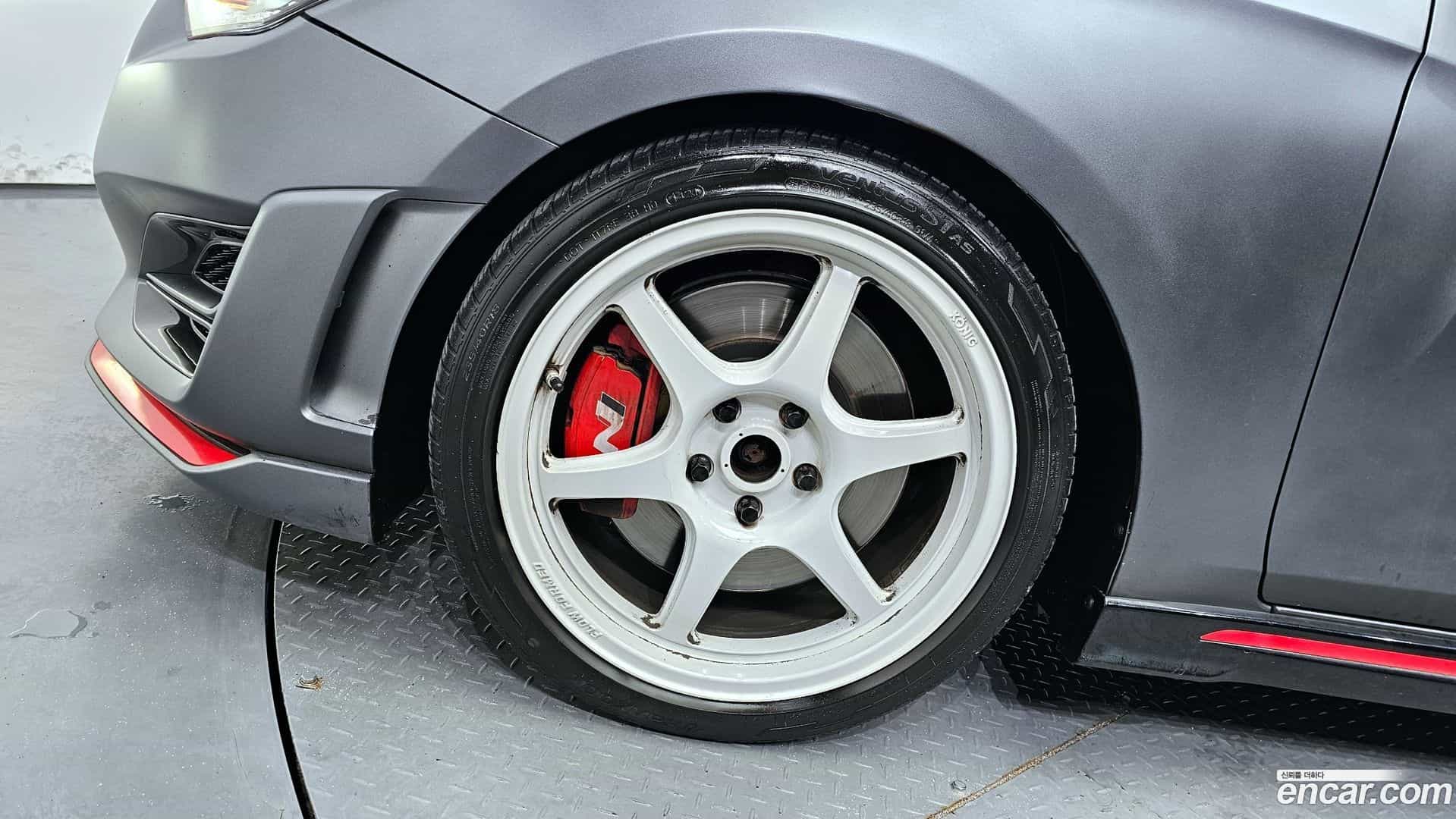 Veloster Hyundai 2021.7-OUTER-005