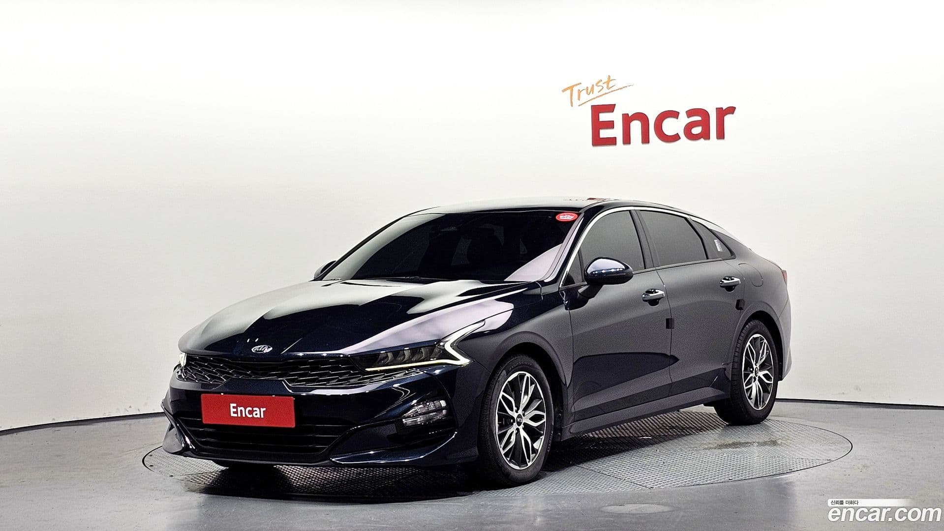 Main__Slider__Photo:K5 Kia 2021.1-0