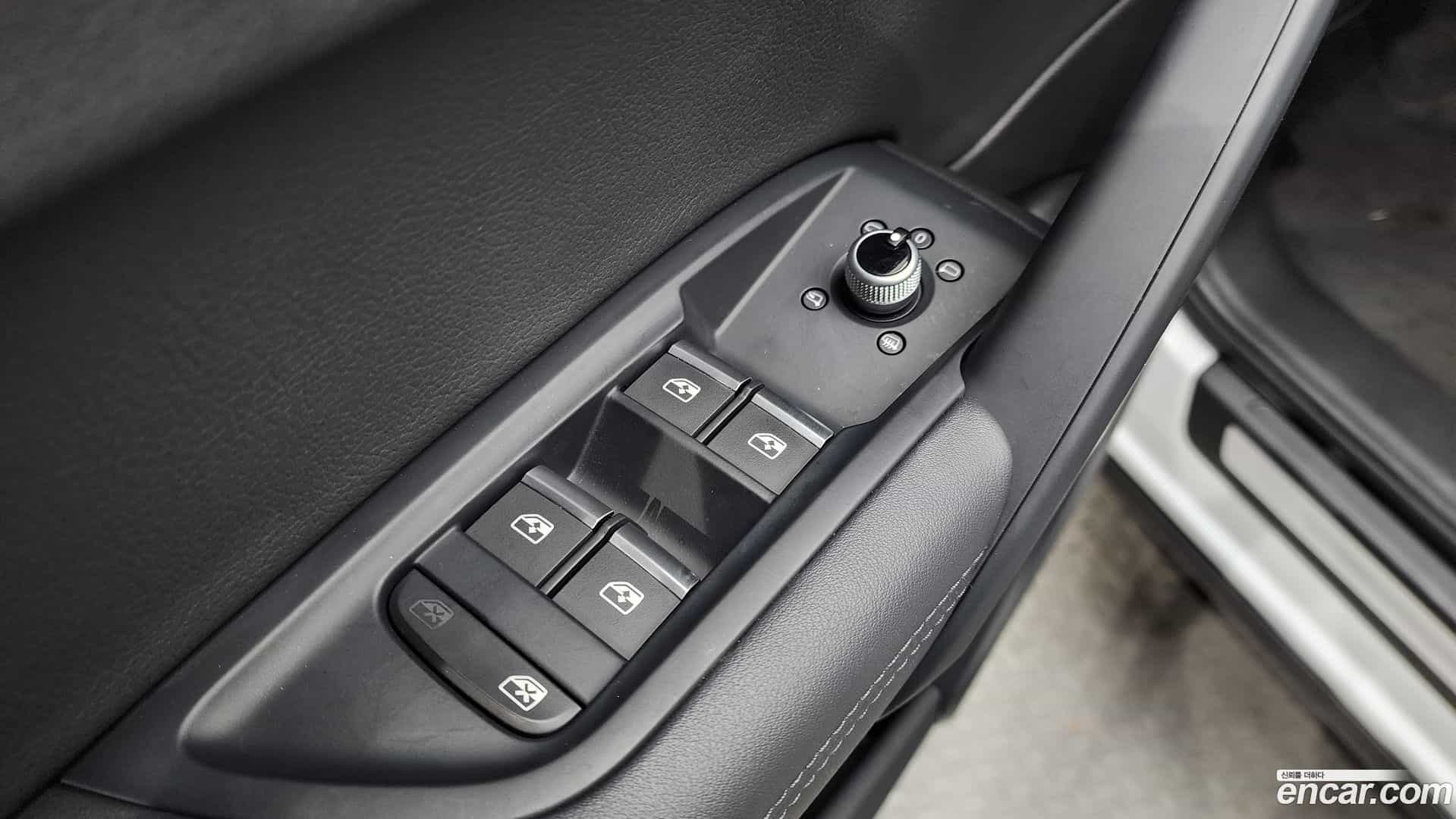 Q5 Audi 2020.5-OPTION-016