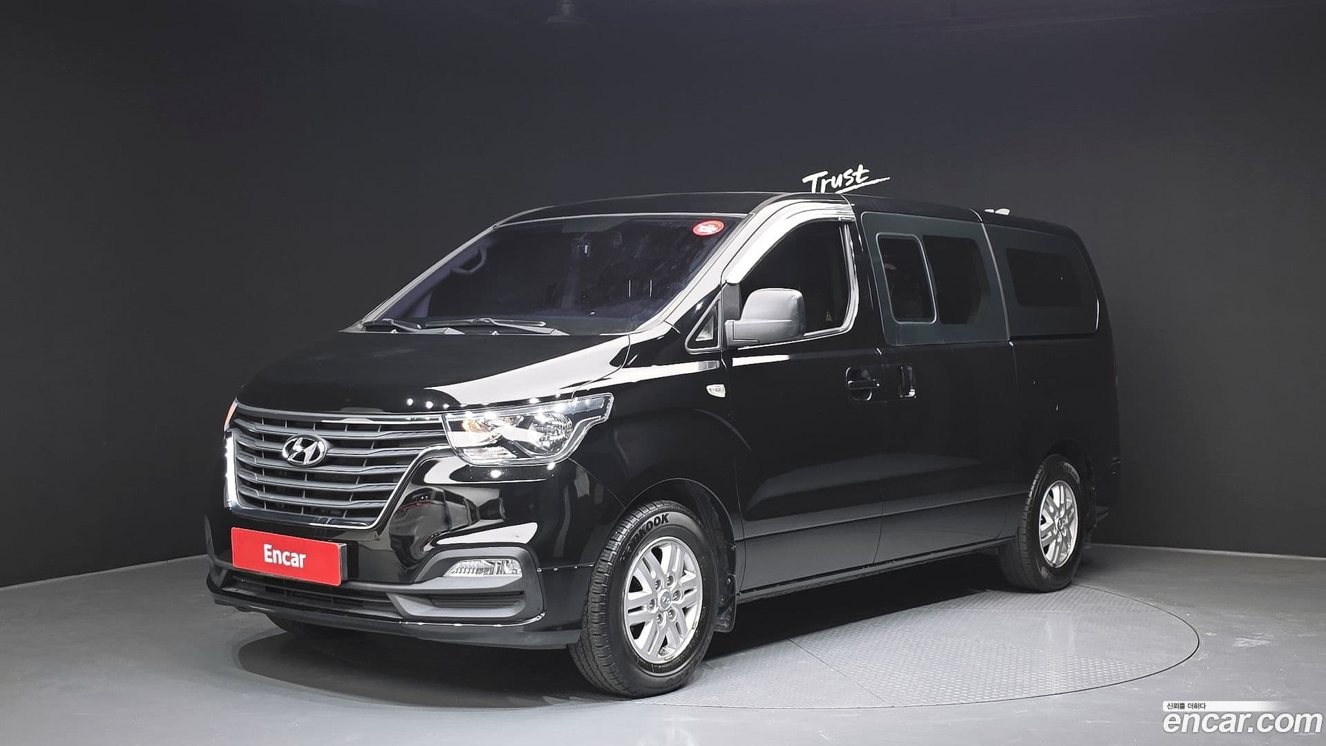 Main__Slider__Photo:Starex Hyundai 2019.9-0