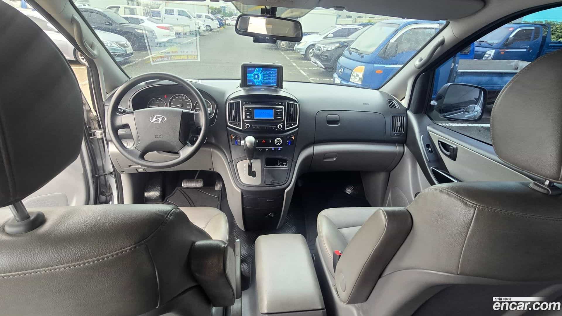 Starex Hyundai 2018.10-OPTION-019