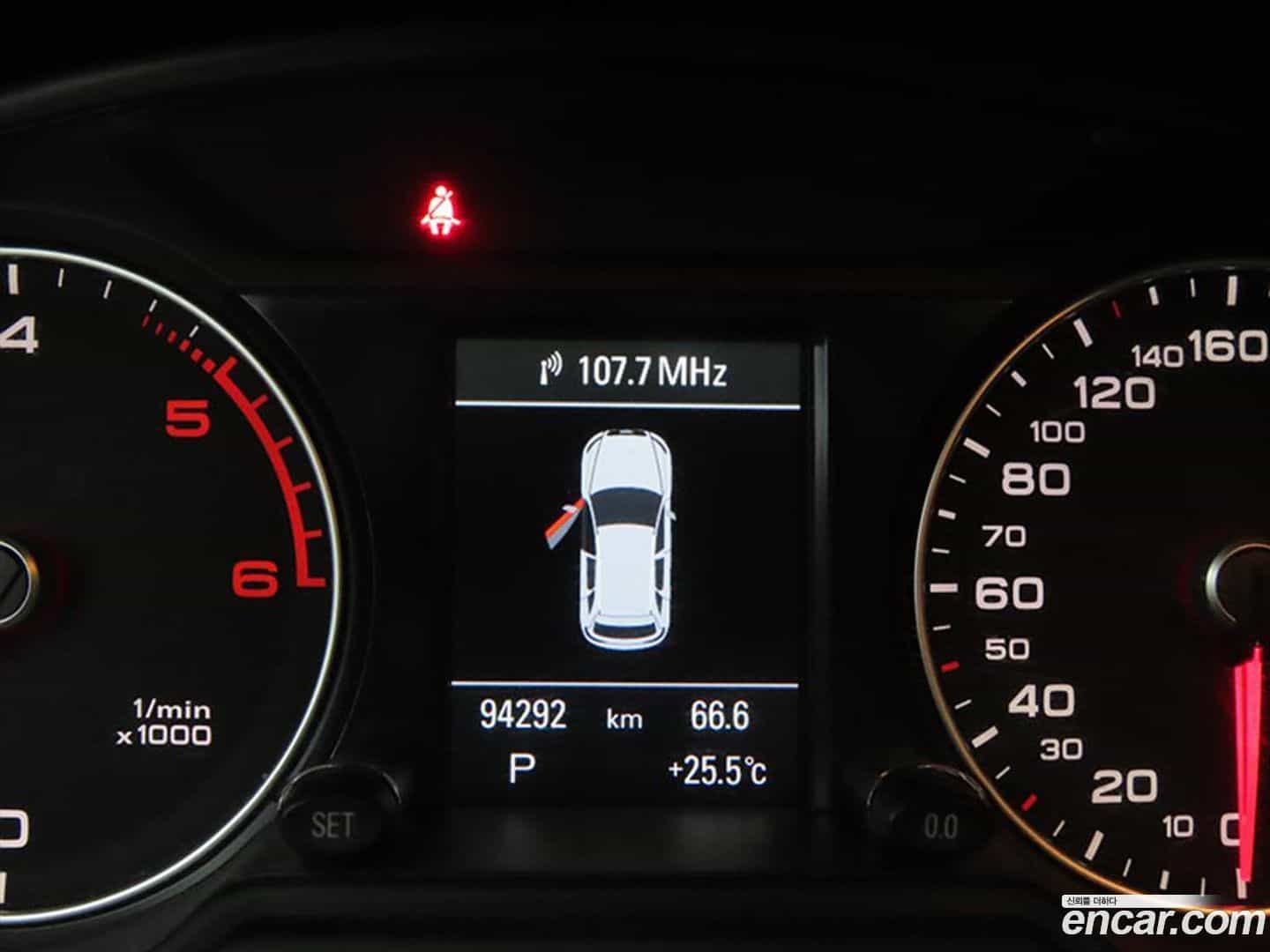 Q5 Audi 2014.4-INNER-008
