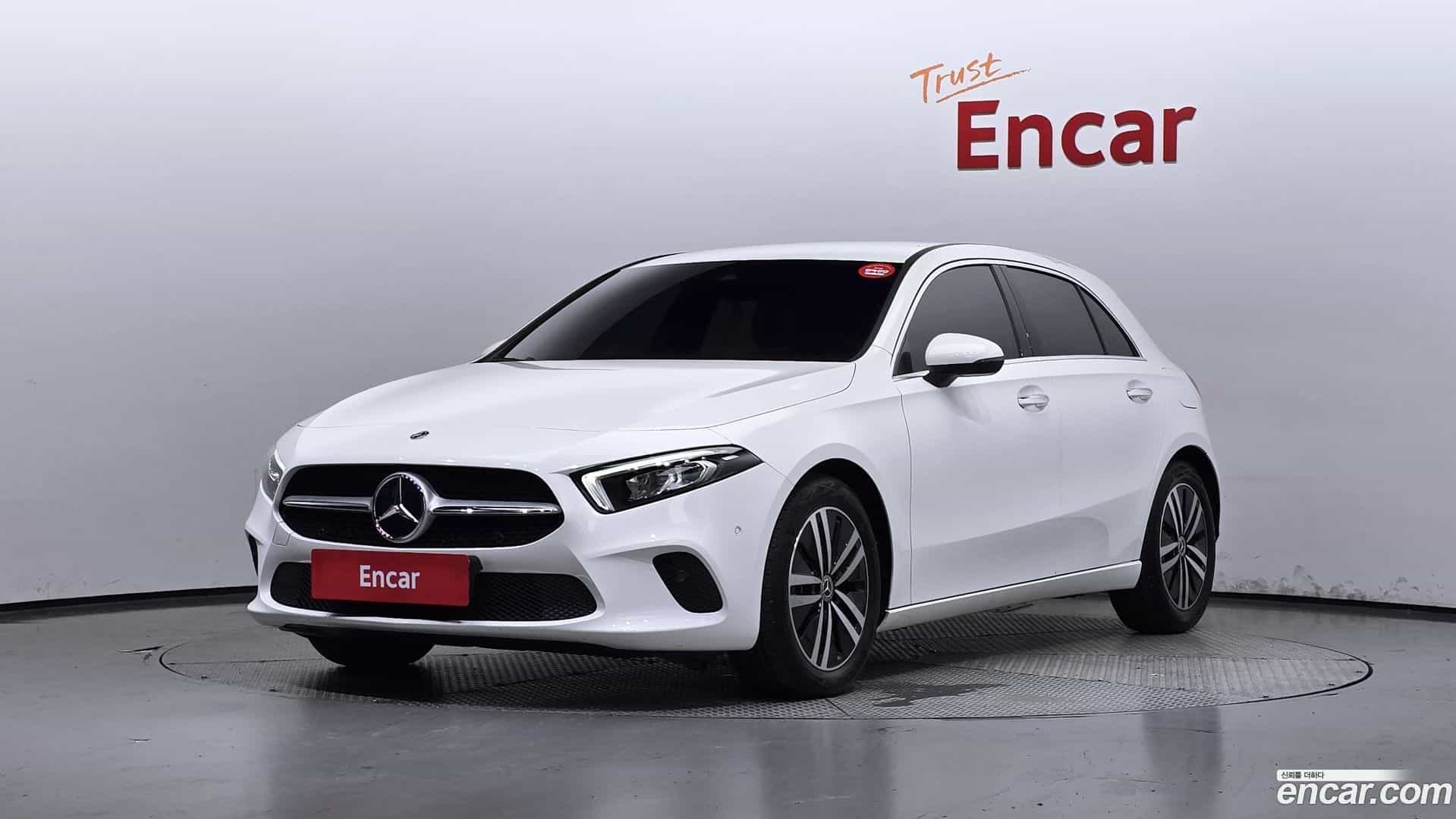 A-Class Mercedes-Benz 2023.1-OUTER-001