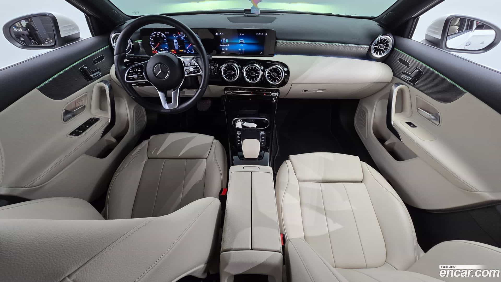 A-Class Mercedes-Benz 2023.1-INNER-007