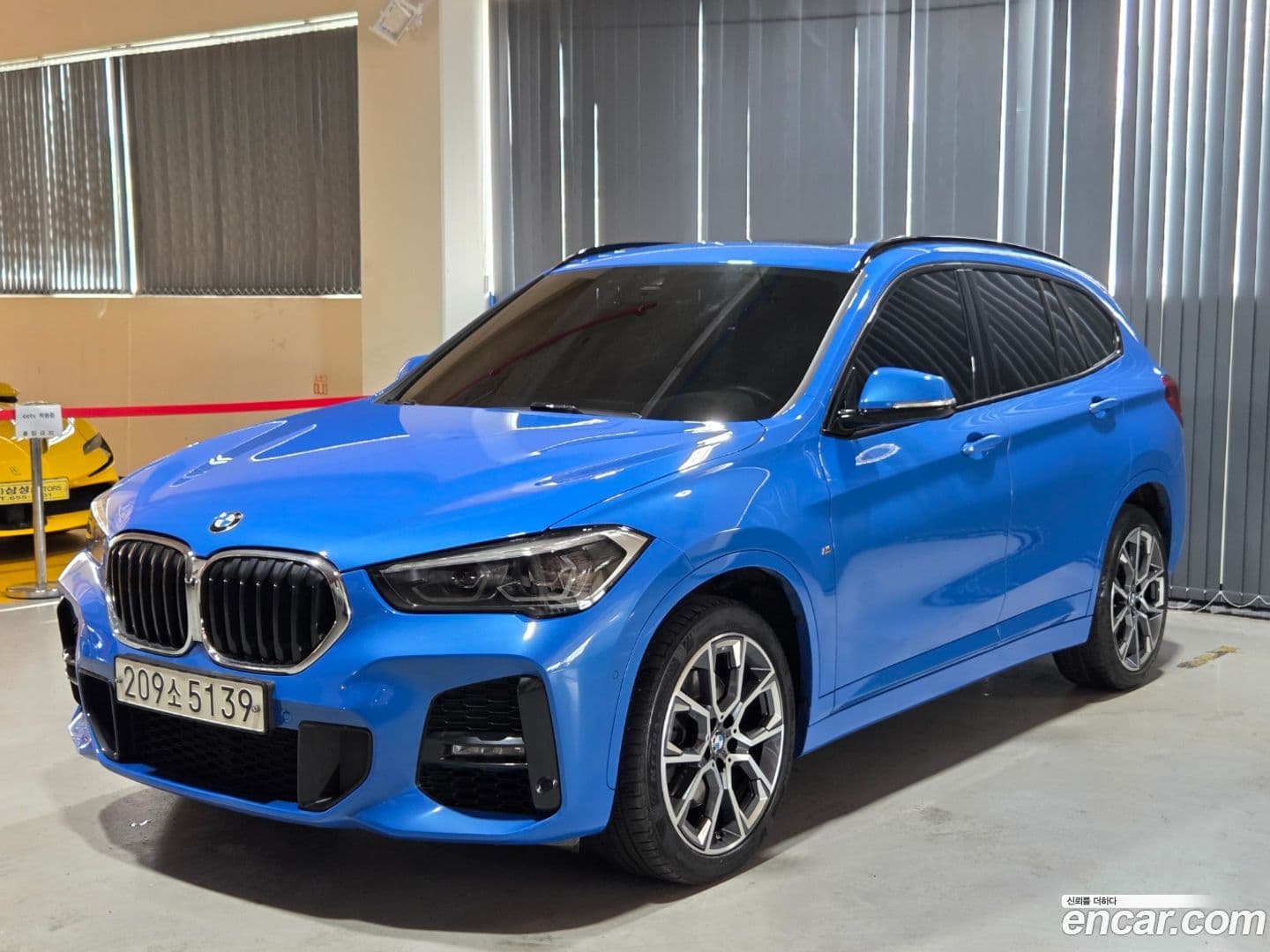 Main__Slider__Photo:X1 BMW 2022.6-0