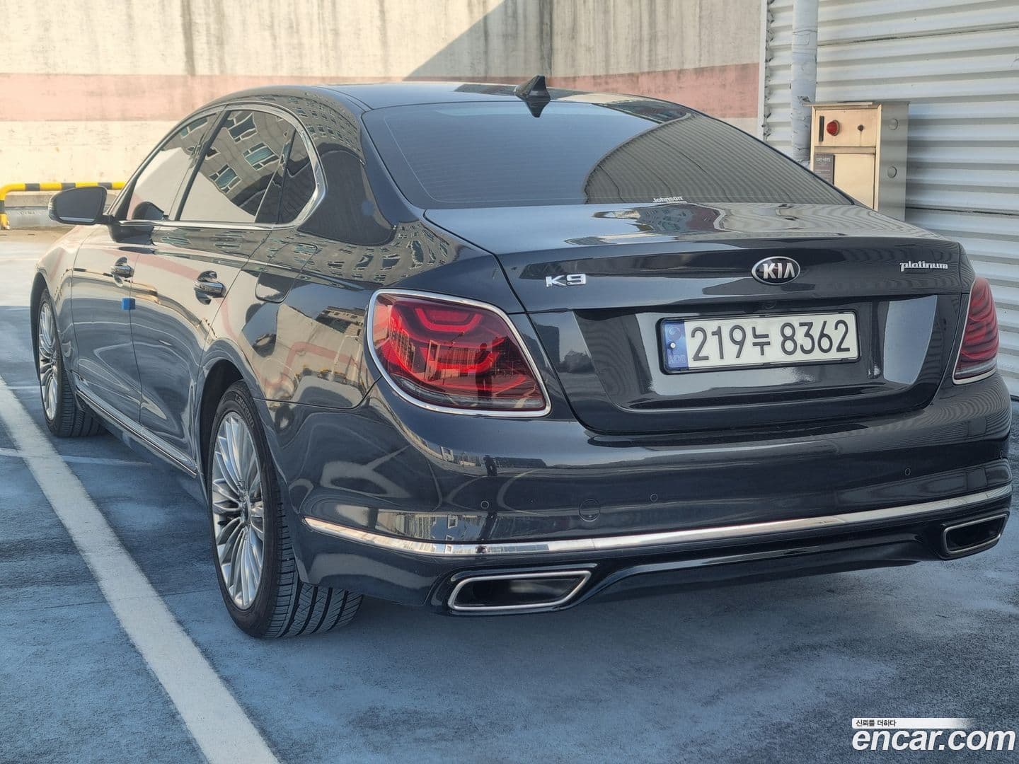 Main__Slider__Photo:K9 Kia 2020.3-0