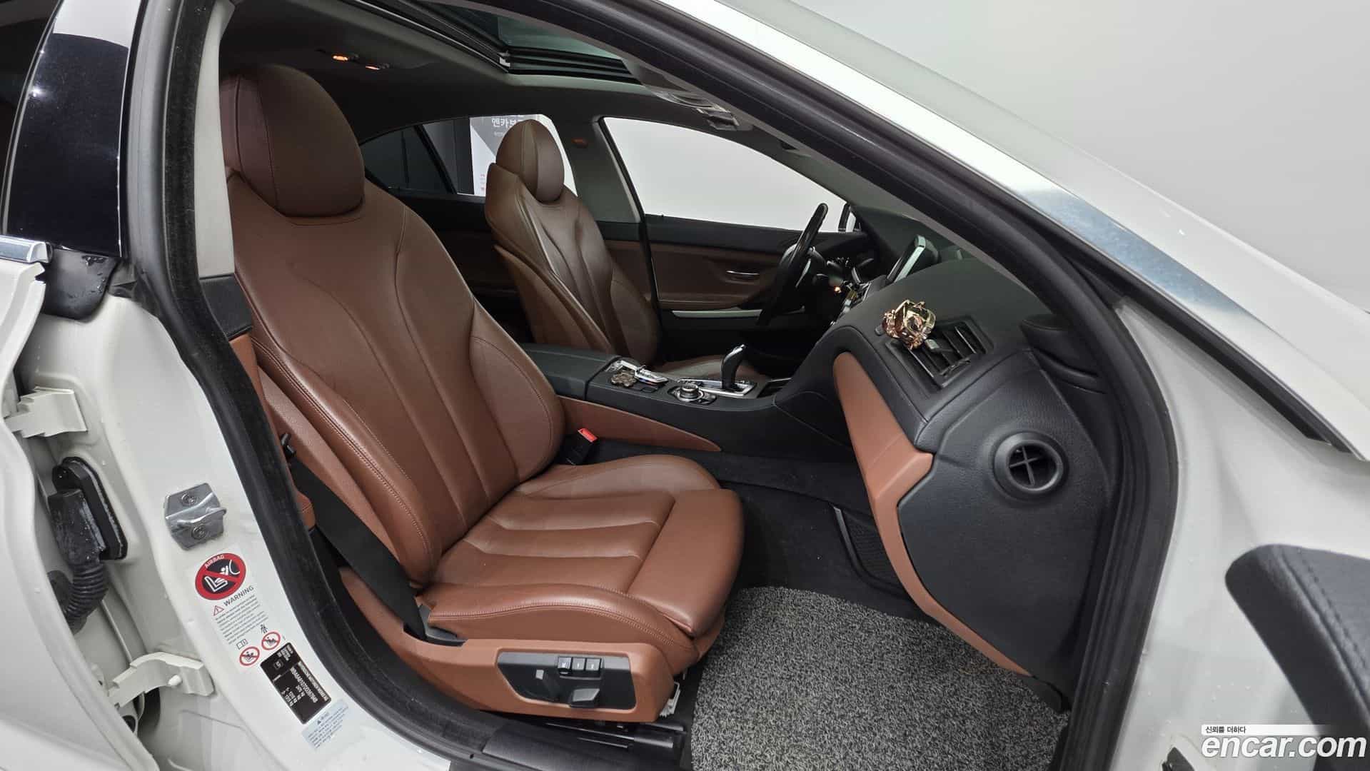 6-Series BMW 2013.9-INNER-010