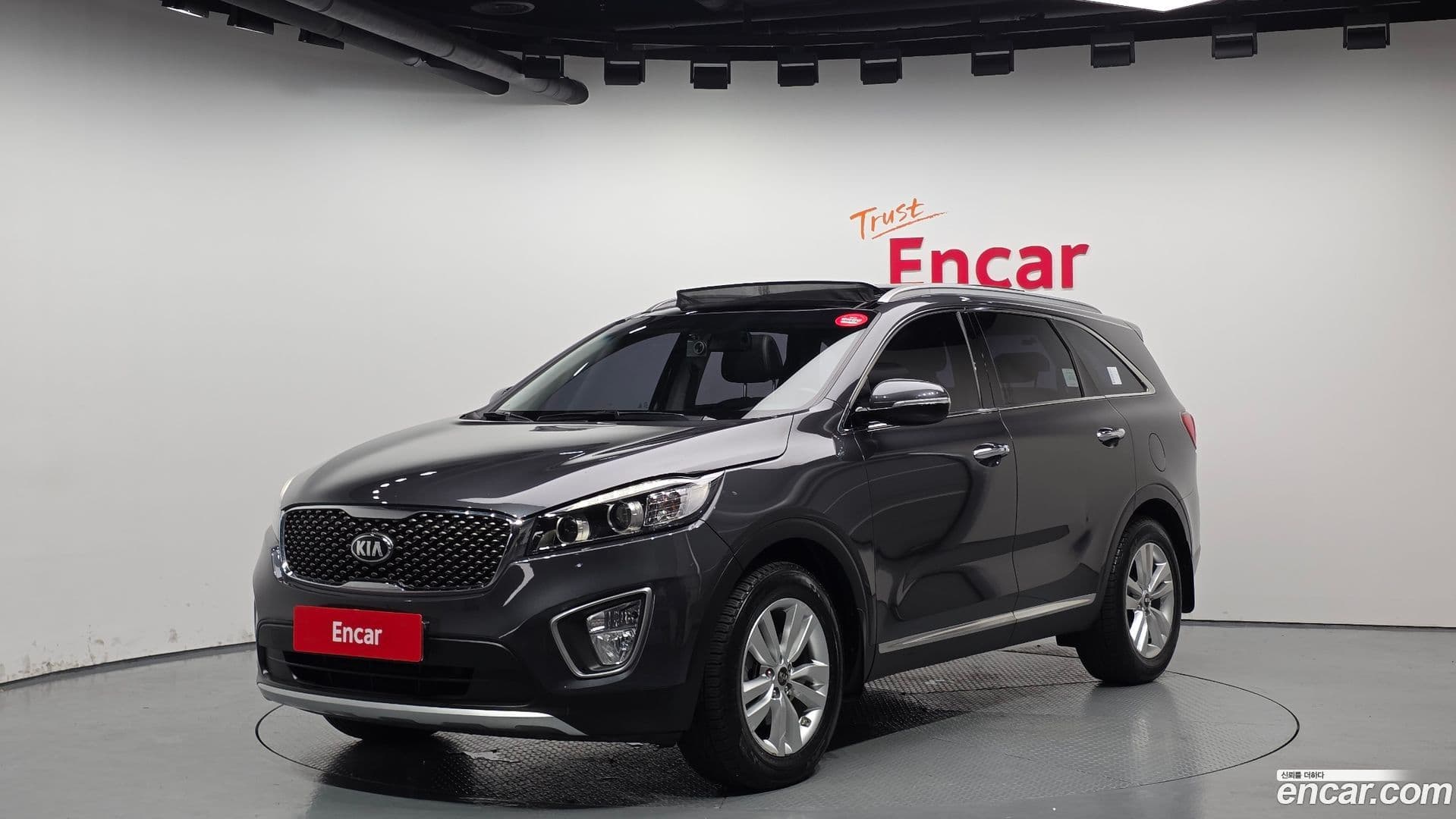 Main__Slider__Photo:Sorento Kia 2016.2-0