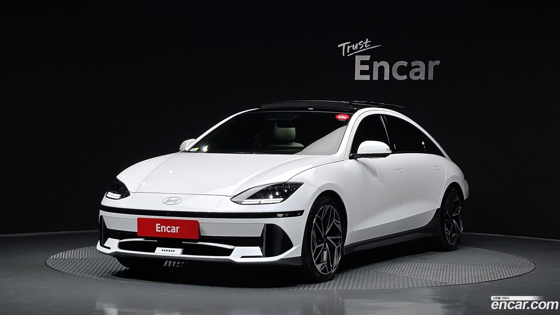 Main__Slider__Photo:Ioniq6 Hyundai 2022.9-0