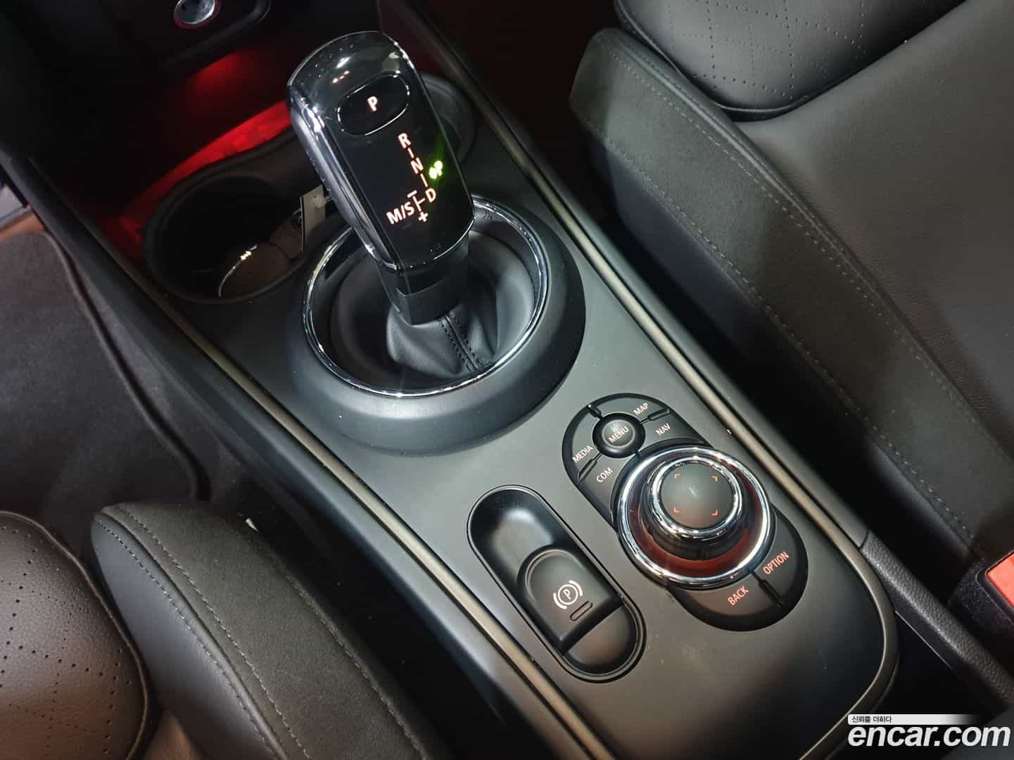 Countryman Mini 2024.7-INNER-009