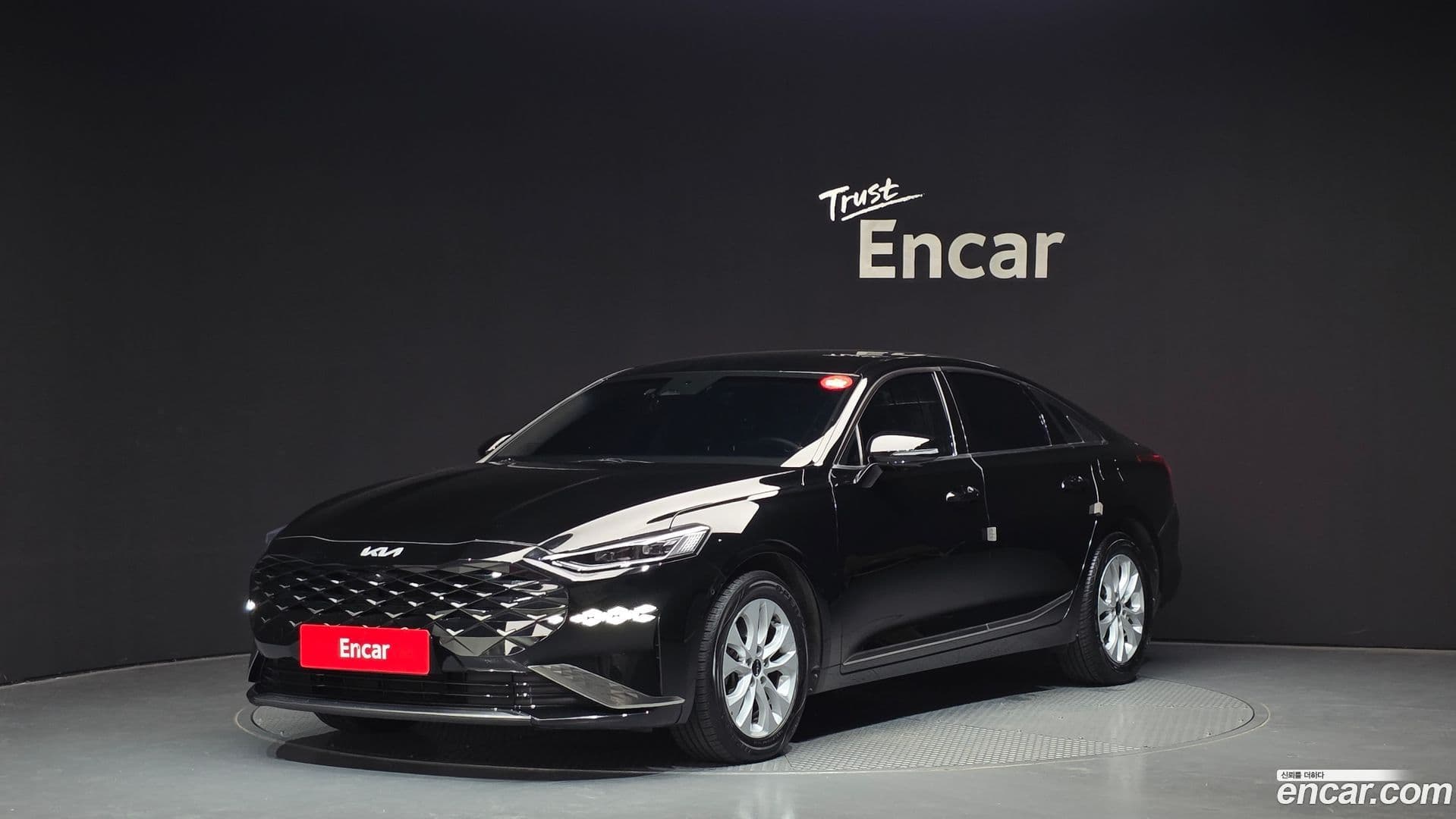 Main__Slider__Photo:K8 Kia 2021.11-0