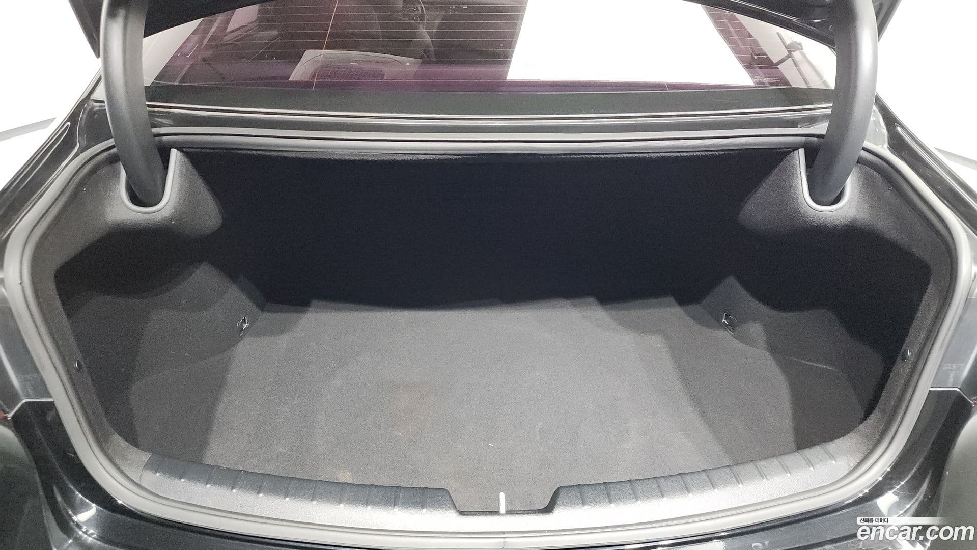 Main__Slider__Photo:K7 Kia 2019.1-19