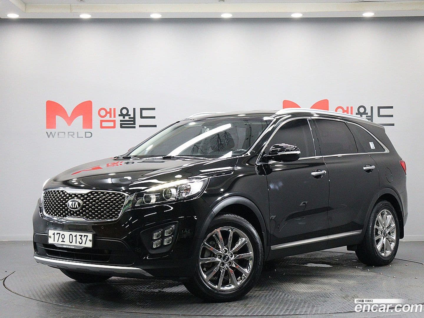 Main__Slider__Photo:Sorento Kia 2016.7-0