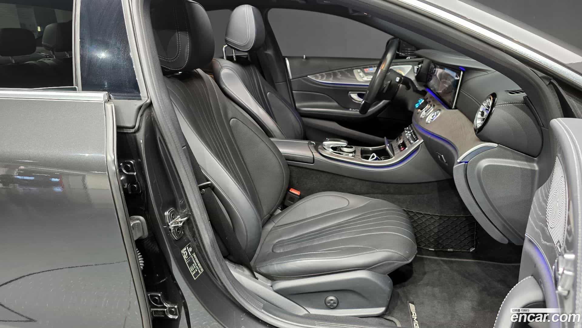 CLS-Class Mercedes-Benz 2020.3-OPTION-015