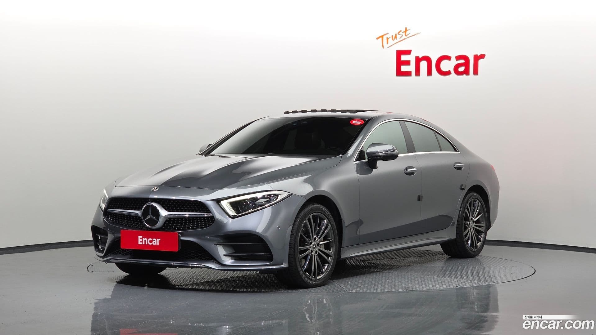 Main__Slider__Photo:CLS-Class Mercedes-Benz 2020.11-0