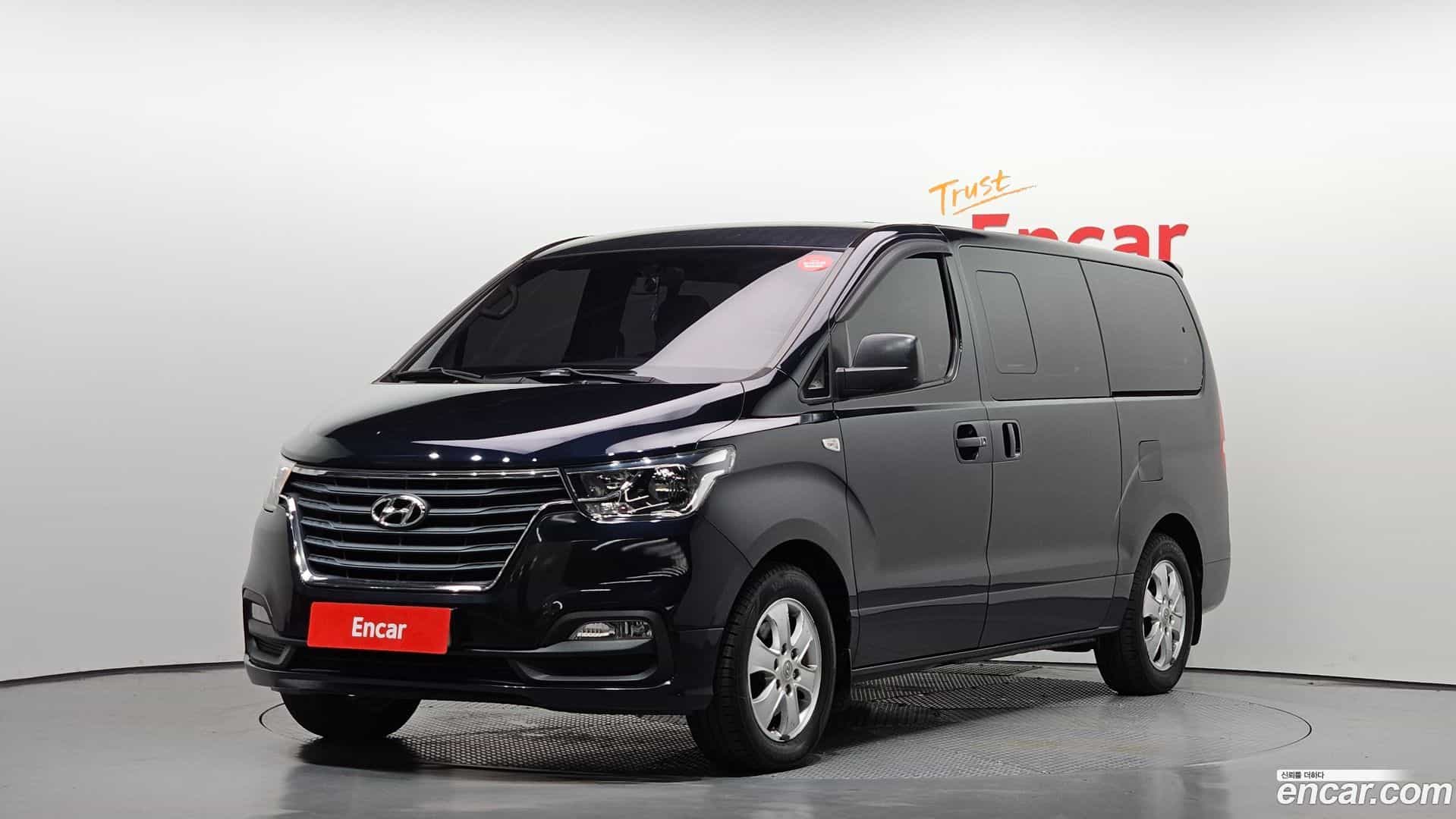 Starex Hyundai 2019.2-OUTER-001