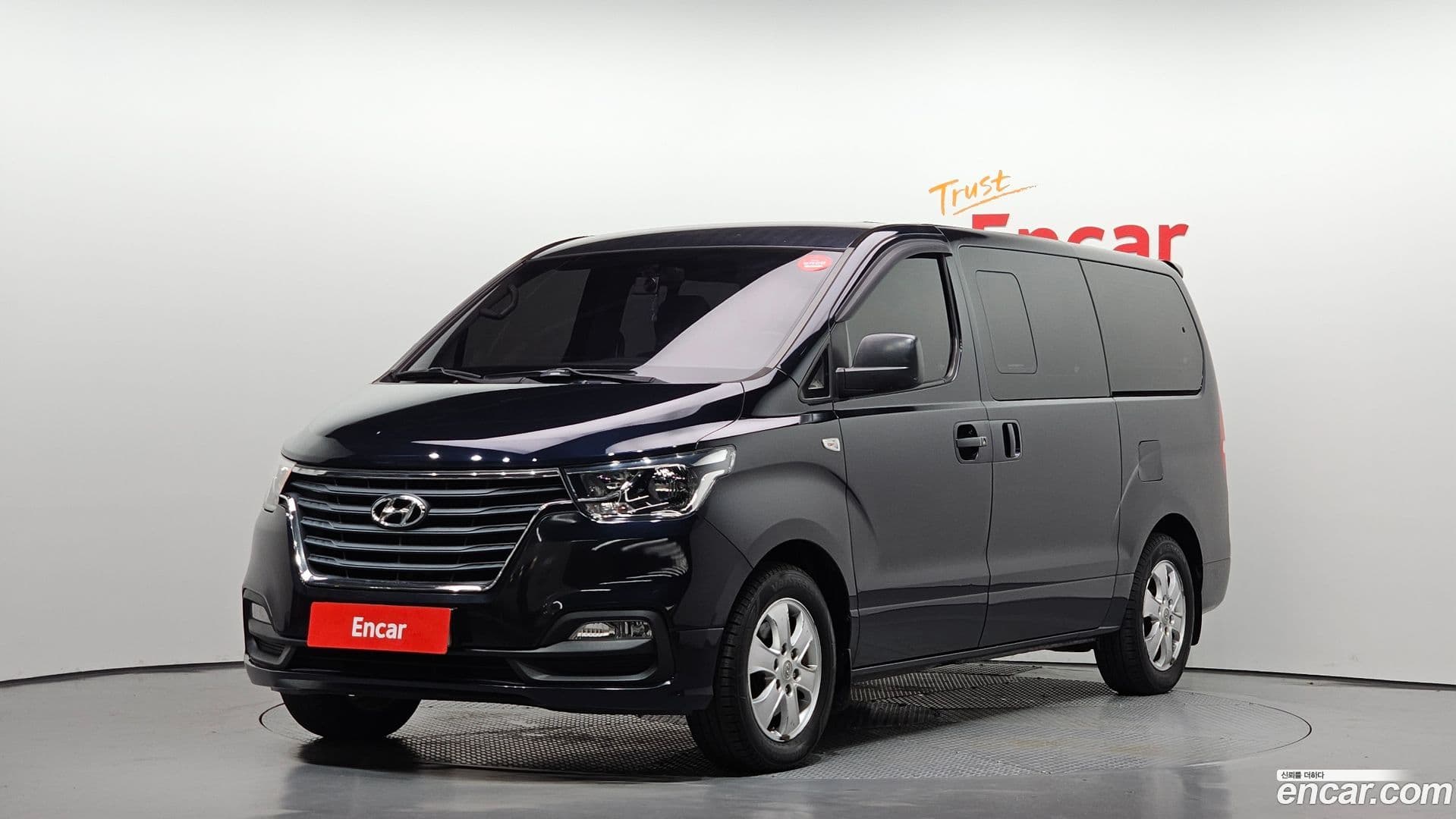 Main__Slider__Photo:Starex Hyundai 2019.2-0