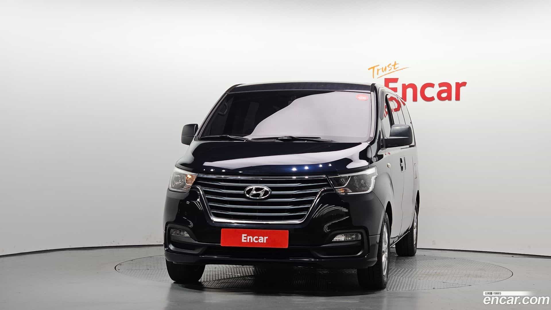 Starex Hyundai 2019.2-OUTER-003