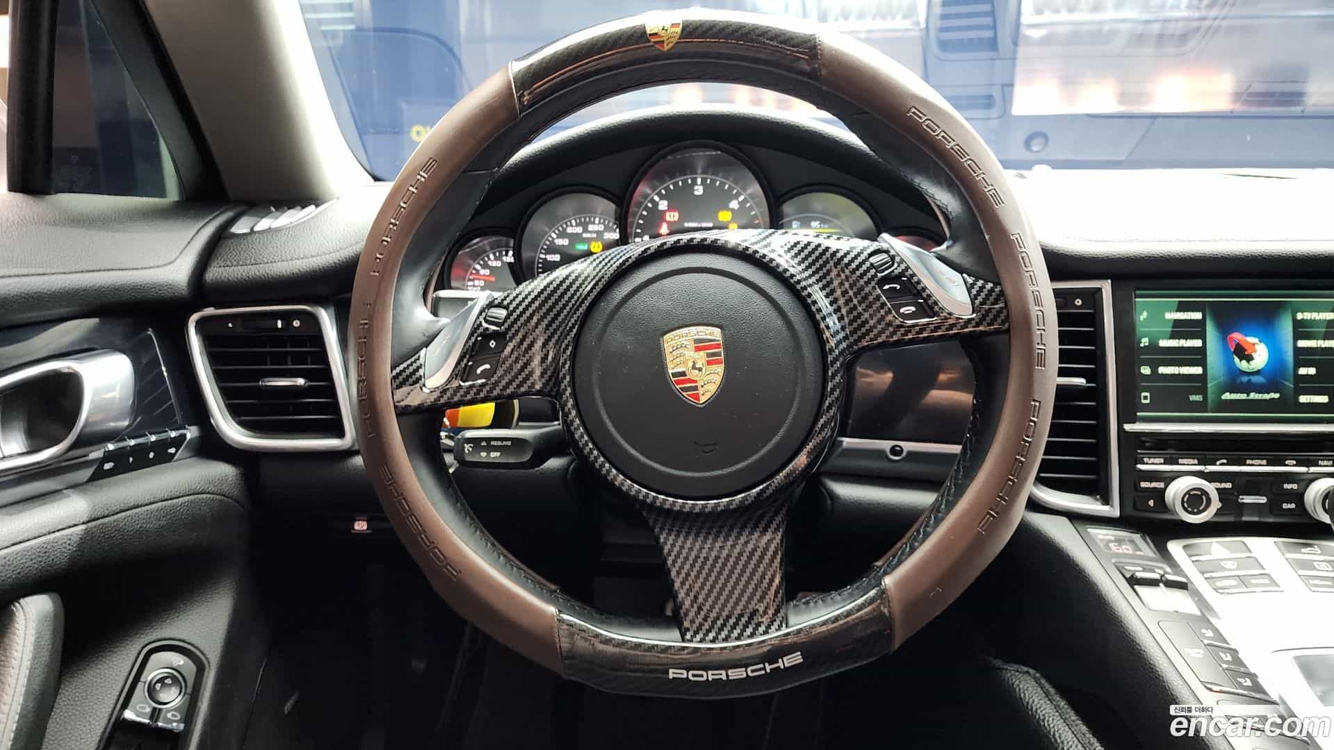 Panamera Porsche 2014.7-OPTION-017