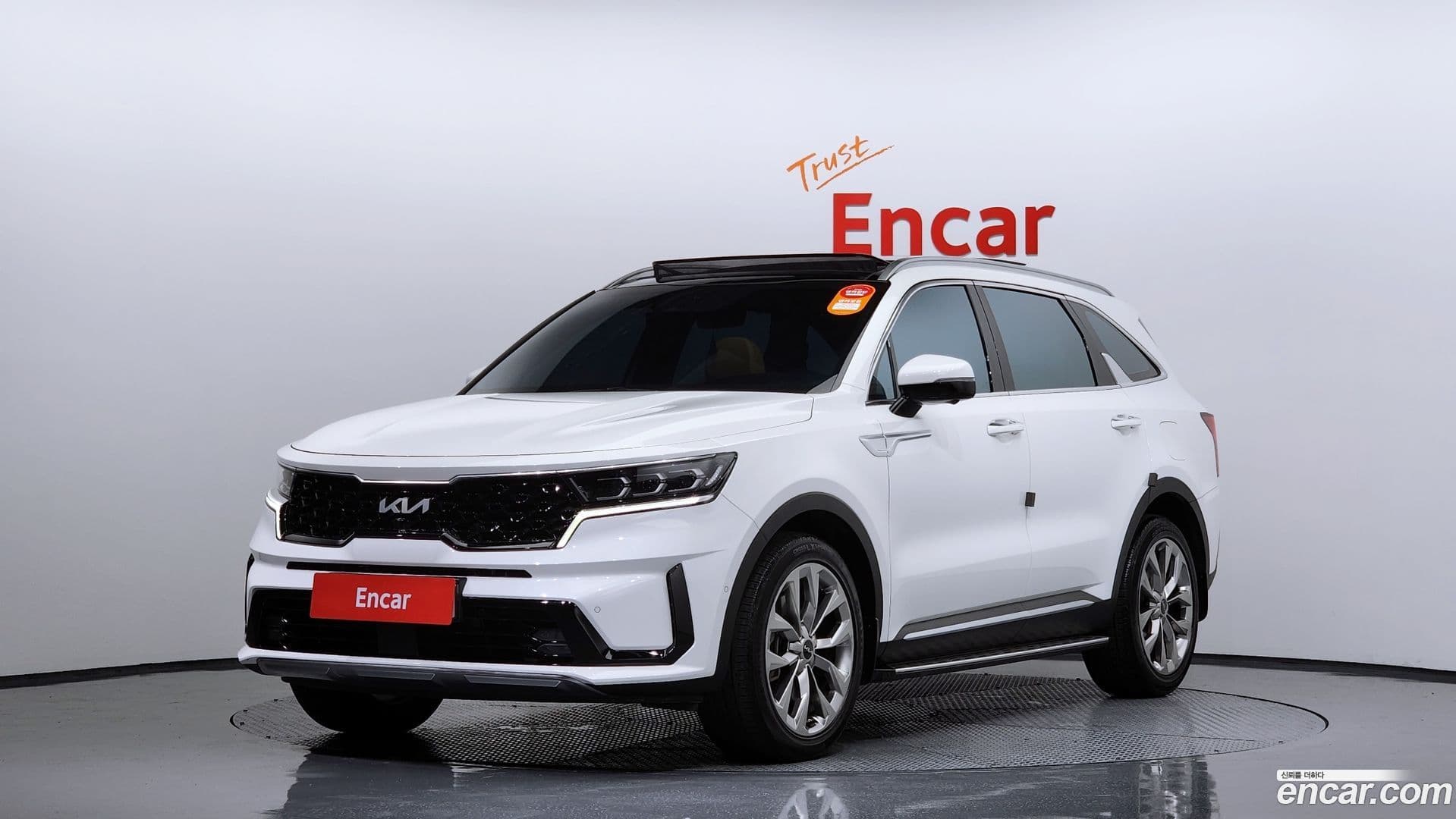 Main__Slider__Photo:Sorento Kia 2023.2-0