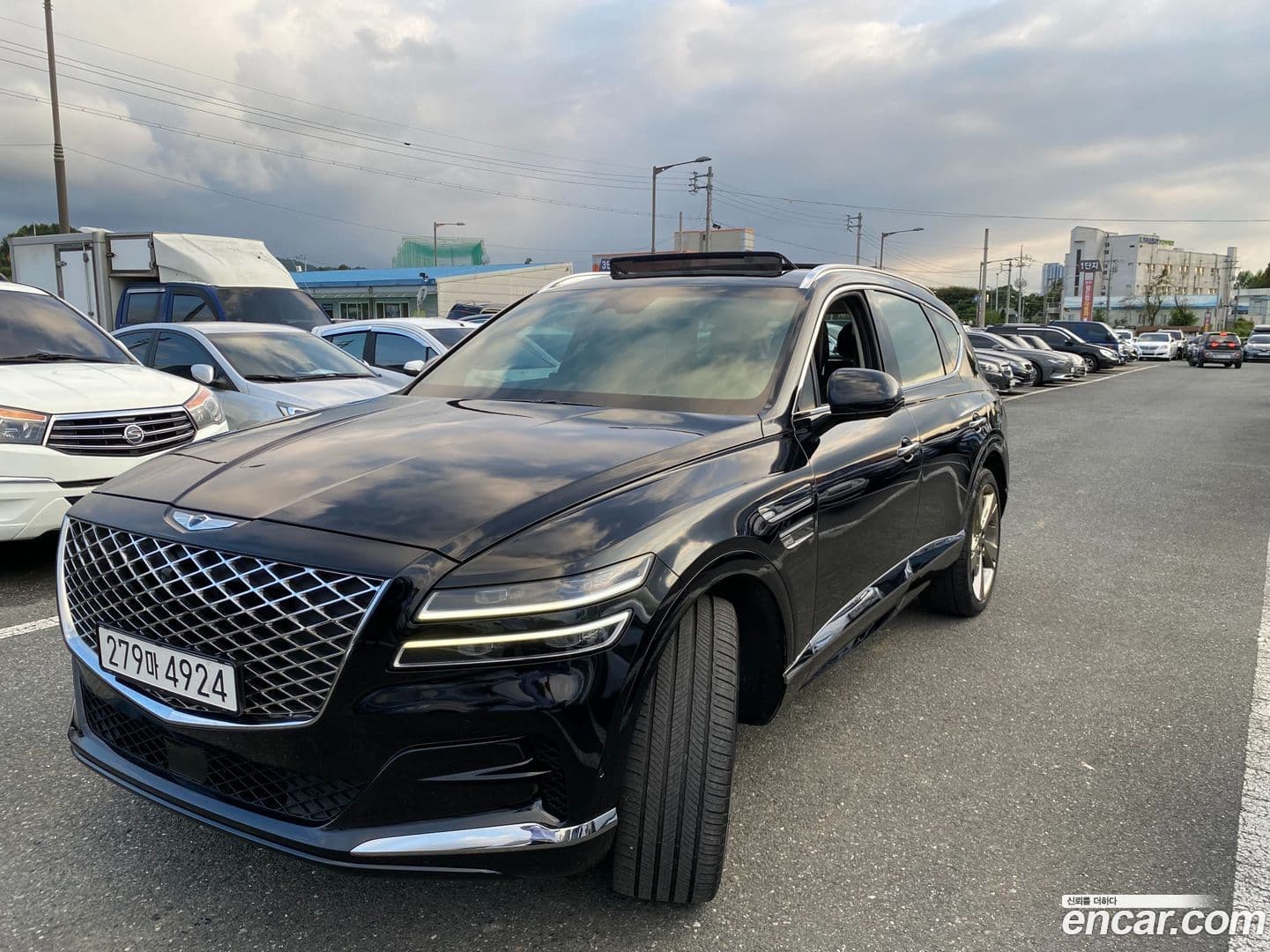 Main__Slider__Photo:GV80 Genesis 2022.9-0