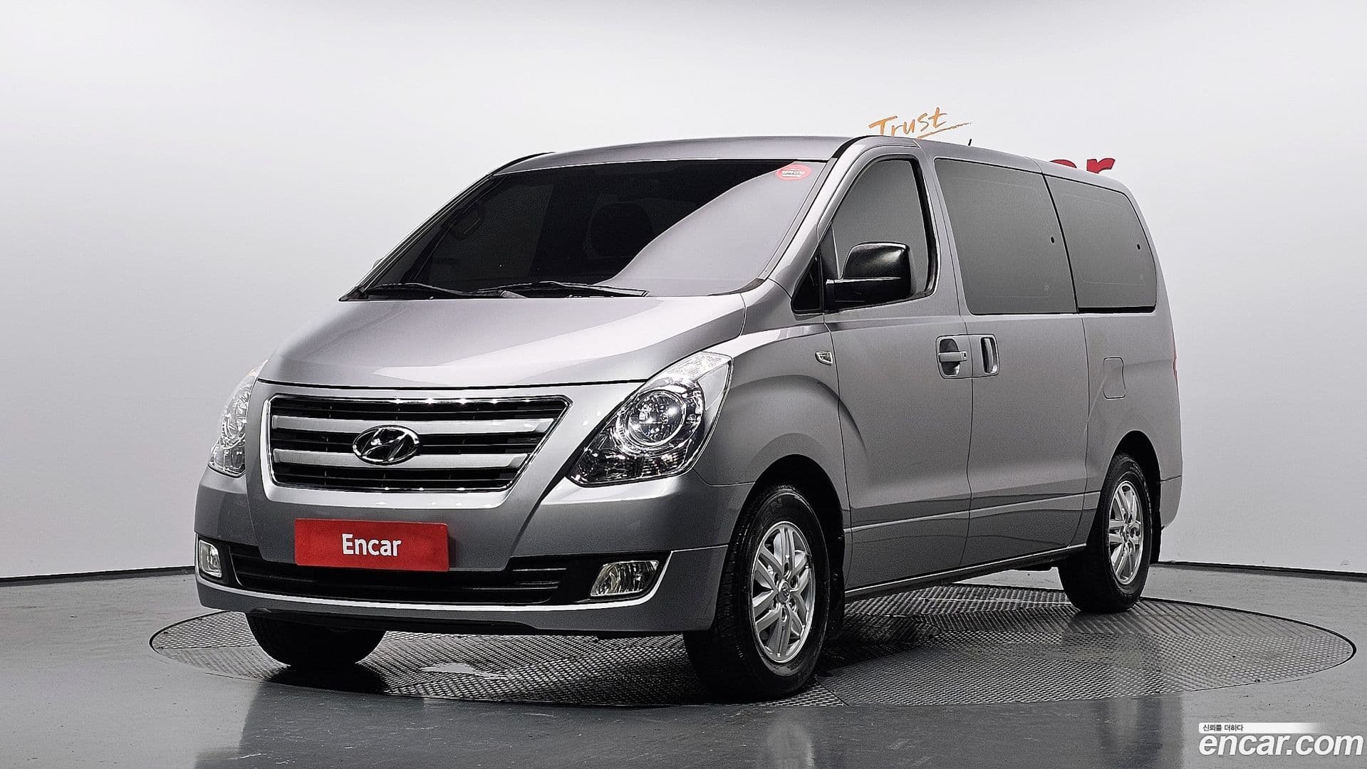 Main__Slider__Photo:Starex Hyundai 2015.10-0