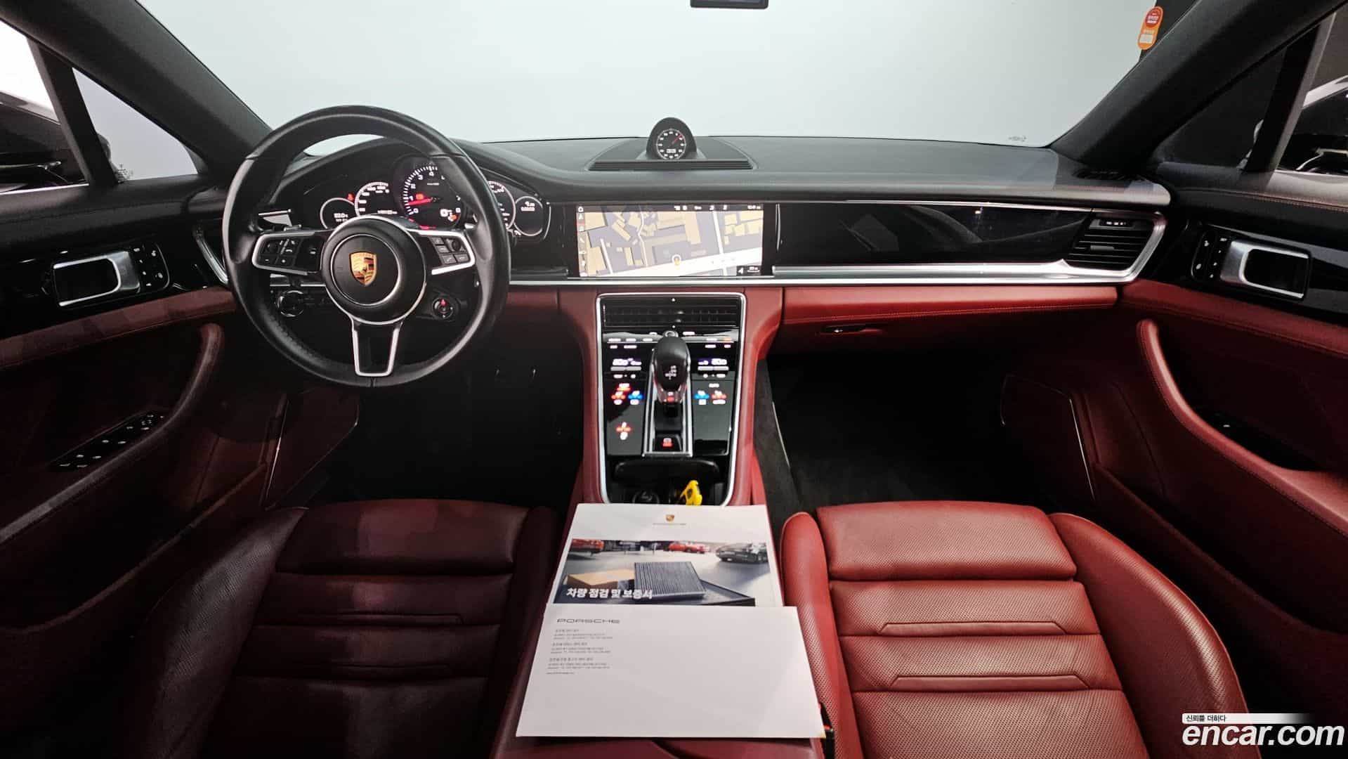 Panamera Porsche 2017.9-INNER-007